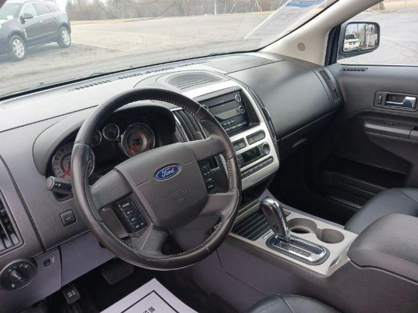 2009 Sterling Grey Metallic Ford Edge Limited FWD (2FMDK39C79B) with an 3.5L V6 DOHC 24V engine, 6-Speed Automatic transmission, located at 4508 South Dixie Dr, Moraine, OH, 45439, (937) 908-9800, 39.689976, -84.218452 - Photo#6