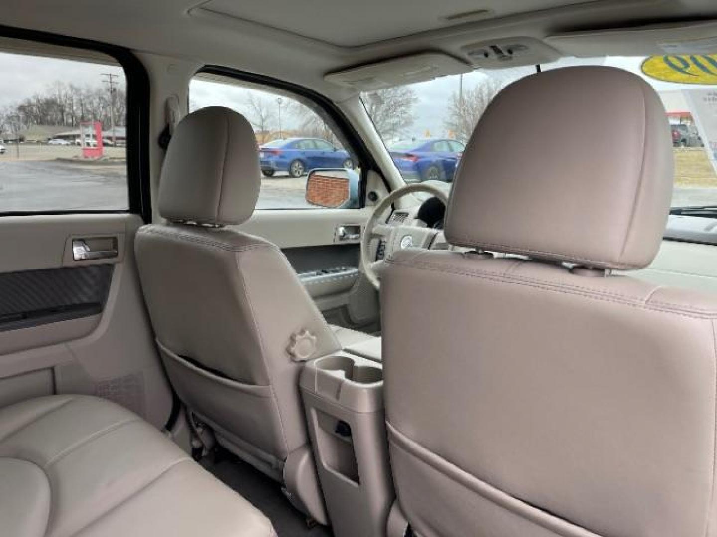 2009 Light Ice Blue Mercury Mariner Premier V6 2WD (4M2CU87G09K) , 6-Speed Automatic transmission, located at 401 Woodman Dr, Riverside, OH, 45431, (937) 908-9800, 39.760899, -84.123421 - Photo#9