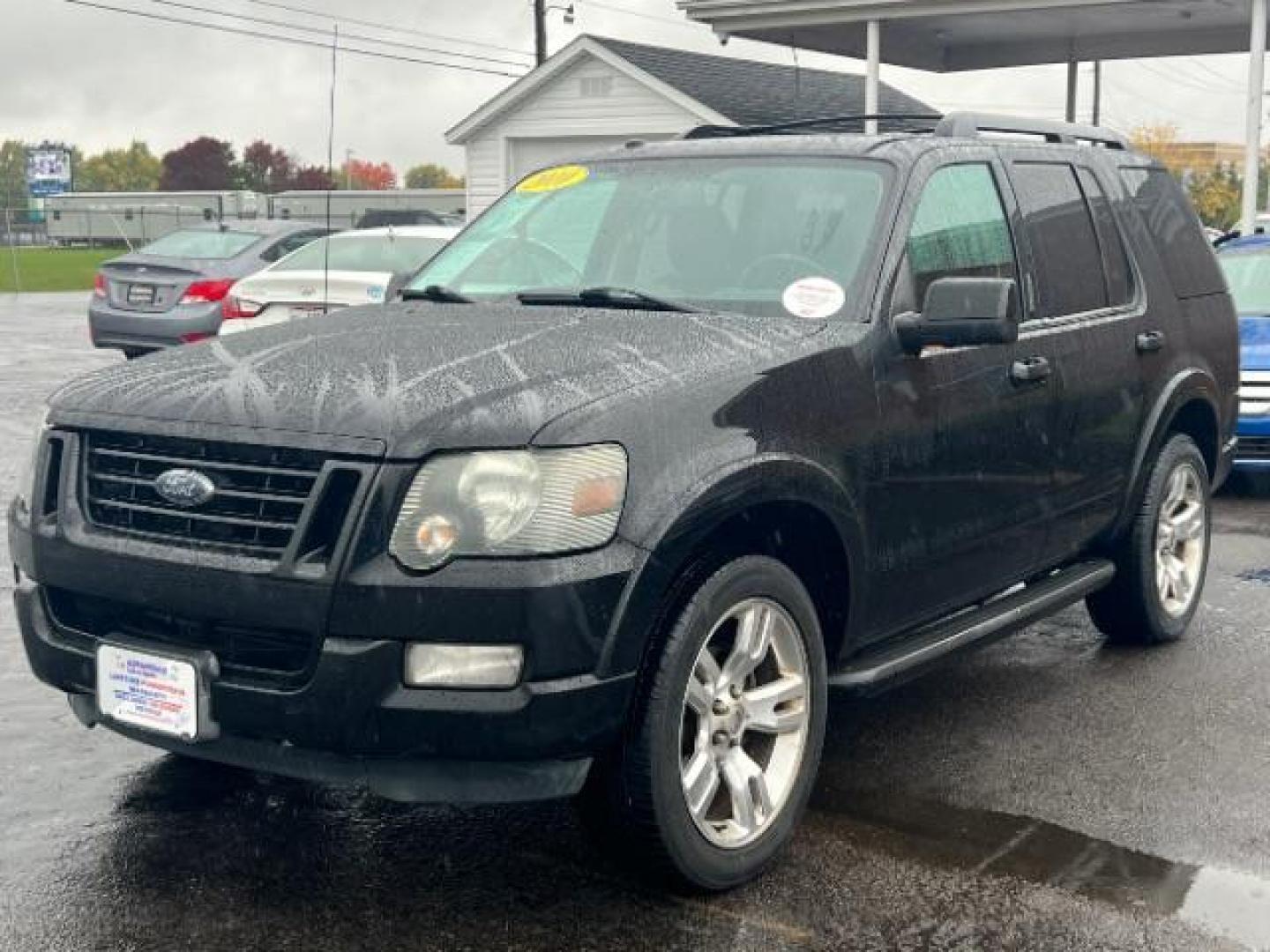 2010 Black Ford Explorer XLT 4.0L AWD (1FMEU8DE8AU) with an 4.0L V6 SOHC 16V engine, 5-Speed Automatic transmission, located at 401 Woodman Dr, Riverside, OH, 45431, (937) 908-9800, 39.760899, -84.123421 - Photo#2