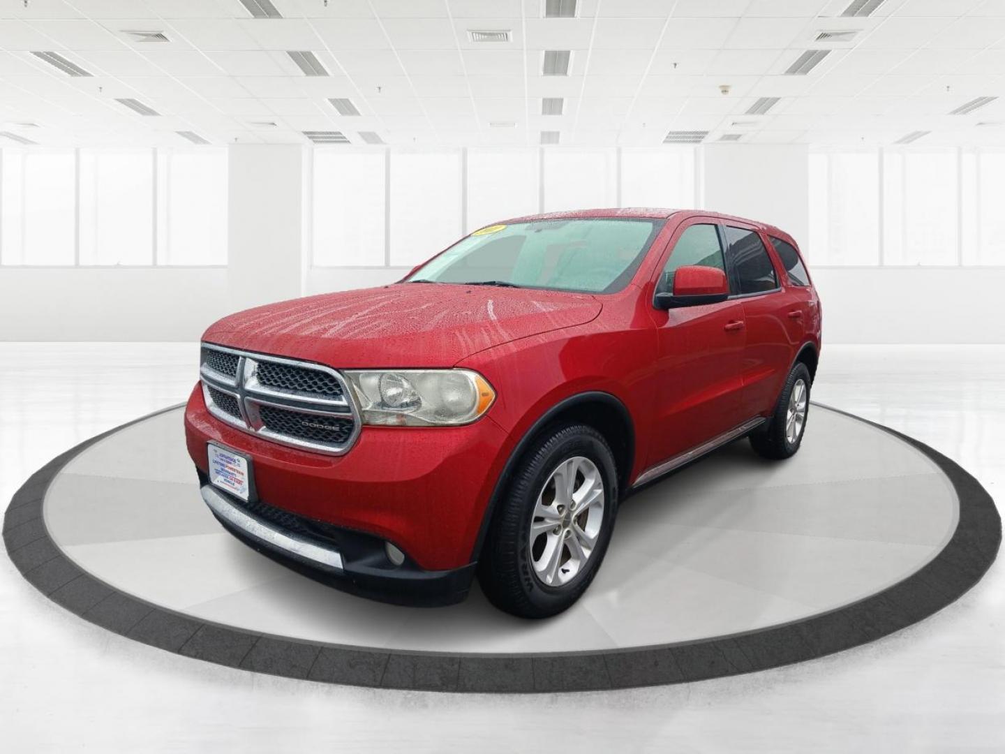 2011 Inferno Red Crystal Pearl Dodge Durango (1D4RE2GG1BC) with an 3.6L V6 DOHC 24V engine, 5-Speed Automatic transmission, located at 1230 East Main St, Xenia, OH, 45385, (937) 908-9800, 39.688026, -83.910172 - Photo#7