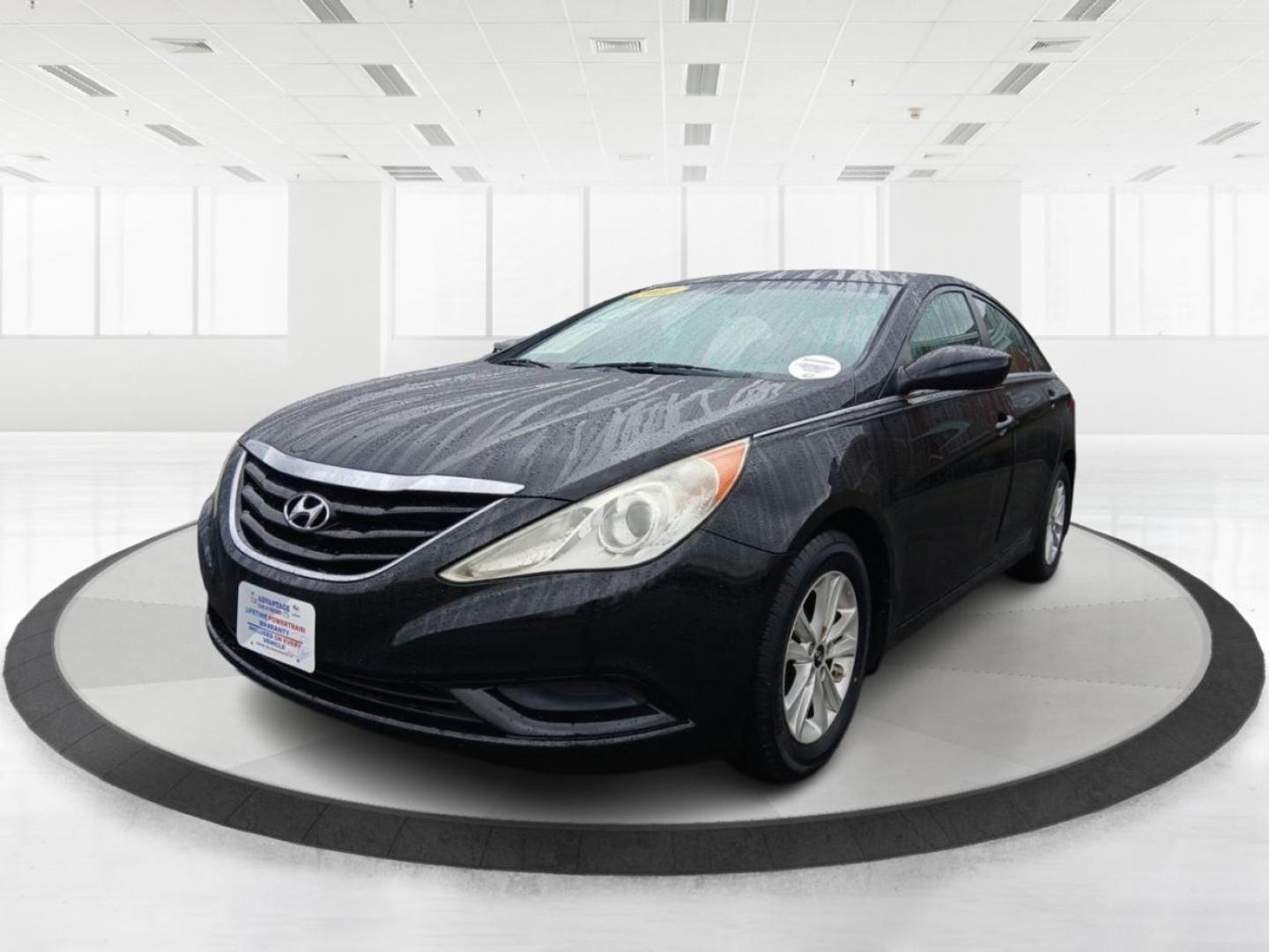 2011 Hyundai Sonata GLS Auto (5NPEB4AC5BH) with an 2.4L L4 DOHC 16V engine, 6-Speed Automatic transmission, located at 1099 N County Rd 25A , Troy, OH, 45373, (937) 908-9800, 40.057079, -84.212883 - 2011 Hyundai Sonata GLS Auto - Photo#7