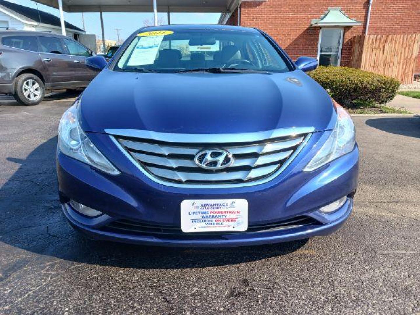 2011 Pacific Blue Pearl Hyundai Sonata SE Auto (5NPEC4AC6BH) with an 2.4L L4 DOHC 16V engine, 6-Speed Automatic transmission, located at 4508 South Dixie Dr, Moraine, OH, 45439, (937) 908-9800, 39.689976, -84.218452 - Photo#1