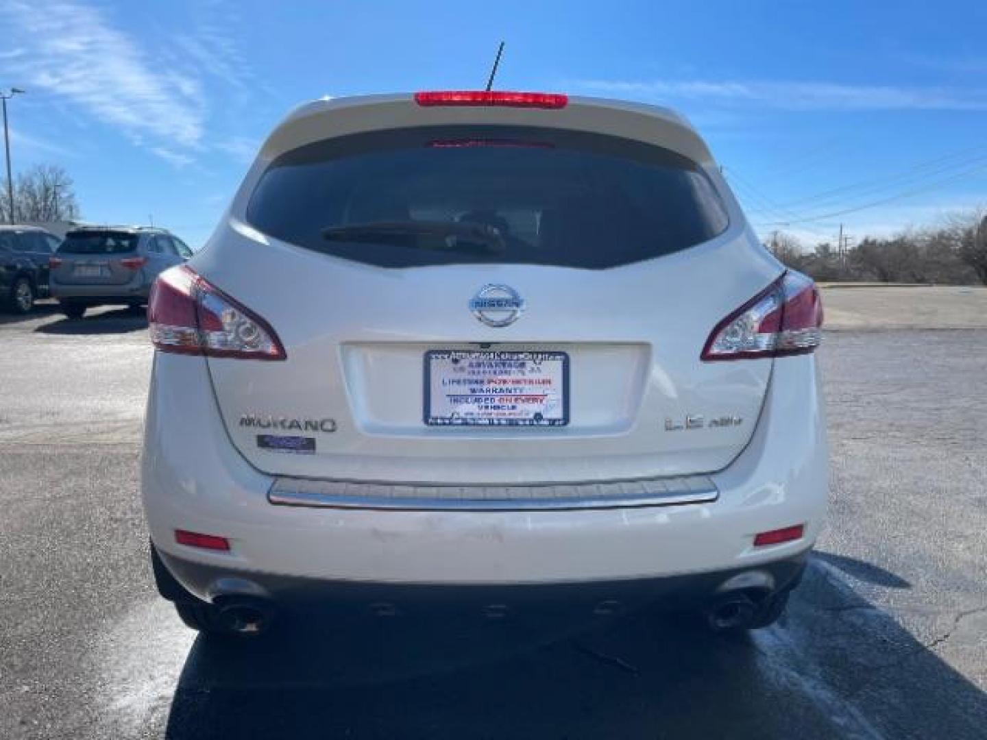 2011 Glacier Pearl Nissan Murano LE AWD (JN8AZ1MW8BW) with an 3.5L V6 DOHC 24V engine, Continuously Variable Transmission transmission, located at 401 Woodman Dr, Riverside, OH, 45431, (937) 908-9800, 39.760899, -84.123421 - Photo#3