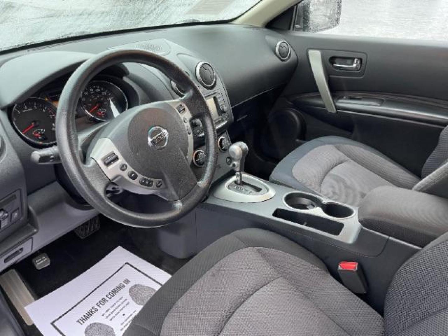 2011 Platinum Graphite Metallic Nissan Rogue SV AWD (JN8AS5MV7BW) with an 2.5L L4 DOHC 16V engine, Continuously Variable Transmission transmission, located at 1230 East Main St, Xenia, OH, 45385, (937) 908-9800, 39.688026, -83.910172 - Photo#6