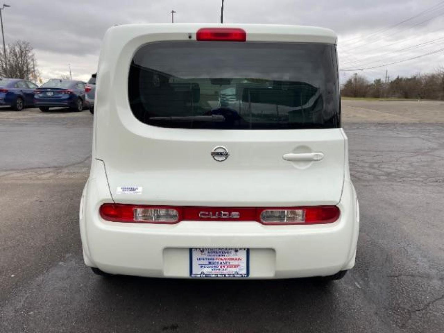 2011 White Pearl Nissan cube 1.8 S (JN8AZ2KR4BT) with an 1.8L L4 DOHC 16V engine, located at 401 Woodman Dr, Riverside, OH, 45431, (937) 908-9800, 39.760899, -84.123421 - Photo#4