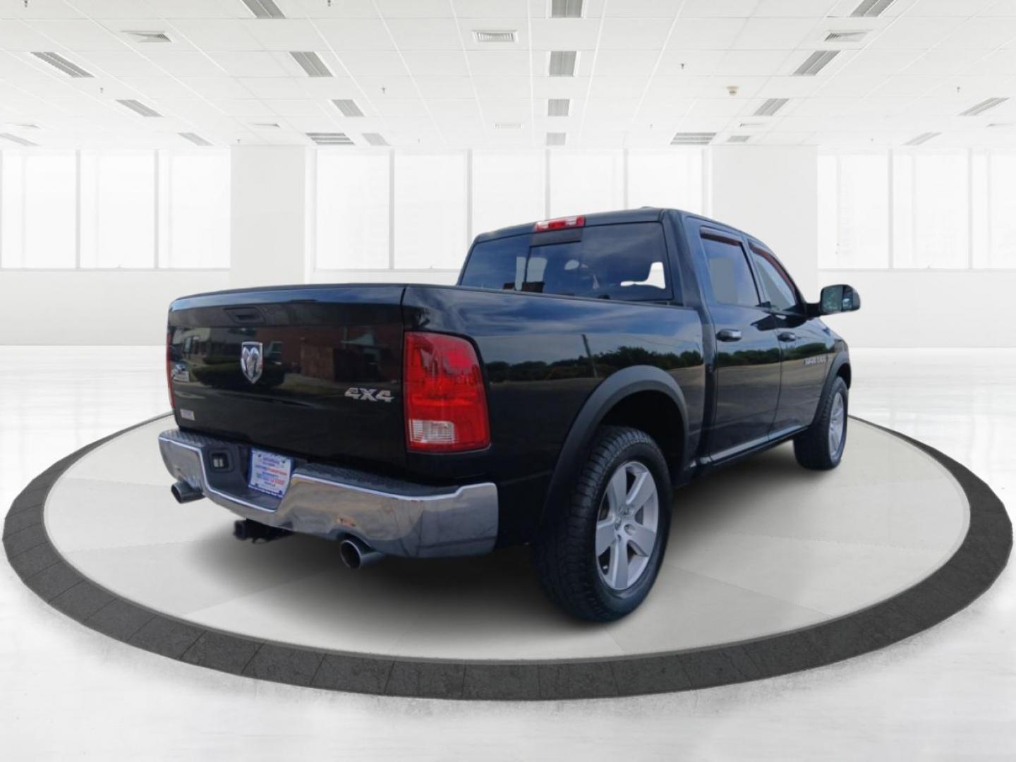 2011 Brilliant Black Crystal Pearl Dodge Ram 1500 ST Crew Cab 4WD (1D7RV1CT8BS) with an 5.7L V8 OHV 16V engine, 5-Speed Automatic transmission, located at 1951 S Dayton Lakeview Rd., New Carlisle, OH, 45344, (937) 908-9800, 39.890999, -84.050255 - Photo#2