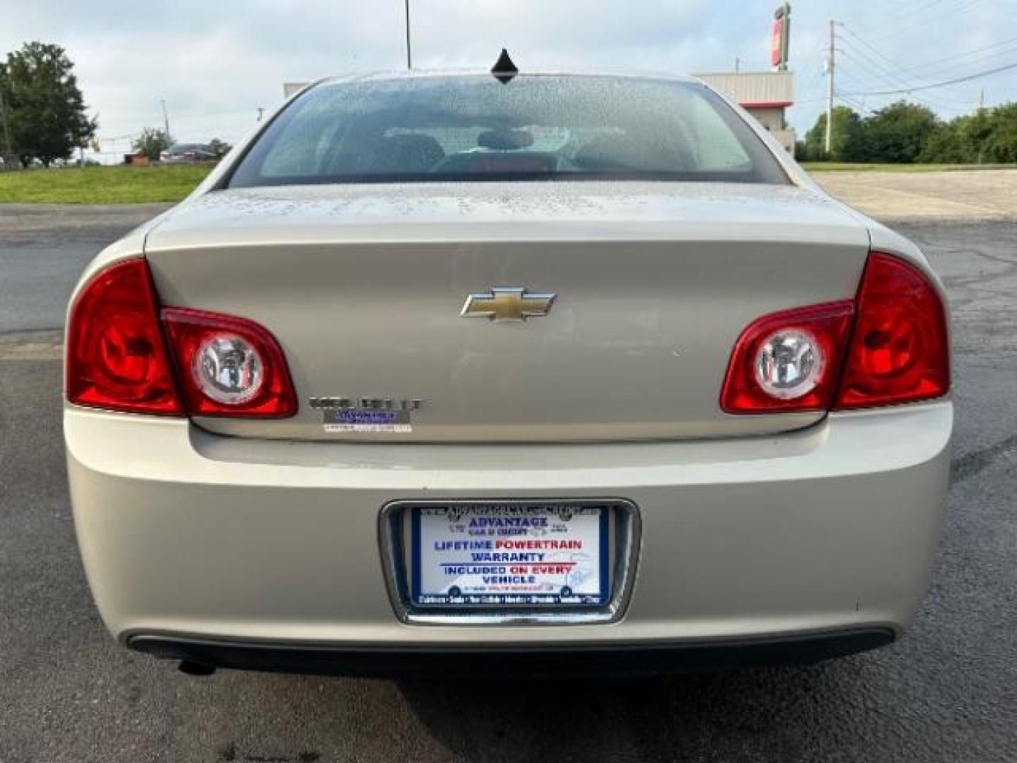 2012 Gold Mist Metallic Chevrolet Malibu 1LT (1G1ZC5E07CF) with an 2.4L L4 DOHC 16V engine, 6-Speed Automatic transmission, located at 1099 N County Rd 25A , Troy, OH, 45373, (937) 908-9800, 40.057079, -84.212883 - Photo#4