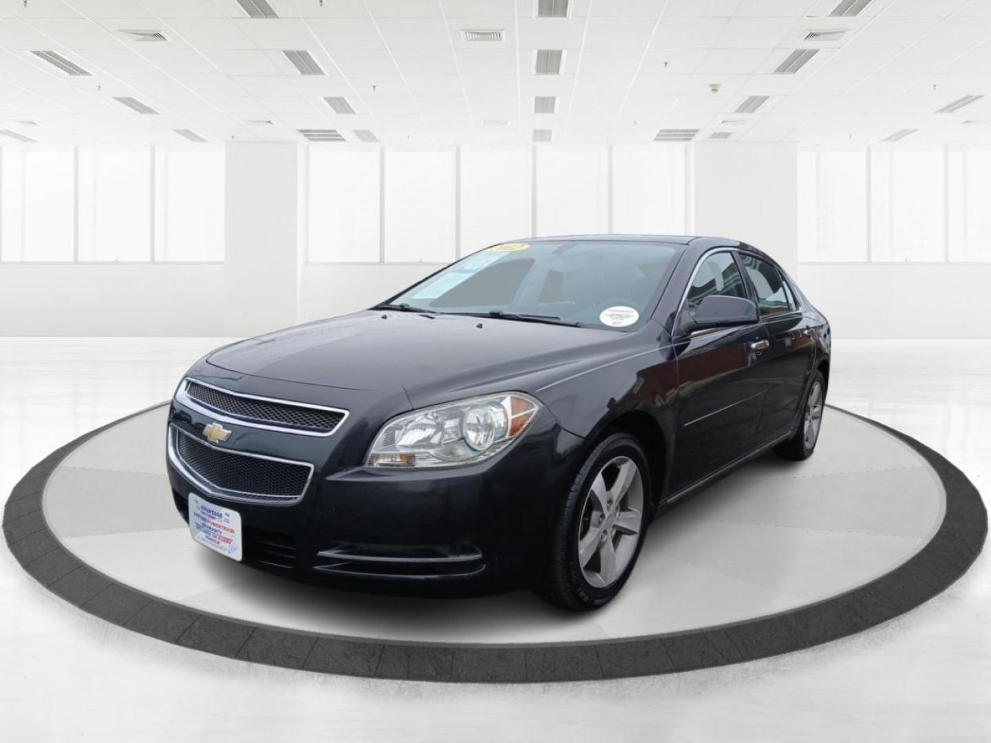 2012 Black Granite Metallic Chevrolet Malibu 1LT (1G1ZC5E04CF) with an 2.4L L4 DOHC 16V engine, 6-Speed Automatic transmission, located at 880 E. National Road, Vandalia, OH, 45377, (937) 908-9800, 39.891918, -84.183594 - Photo#7