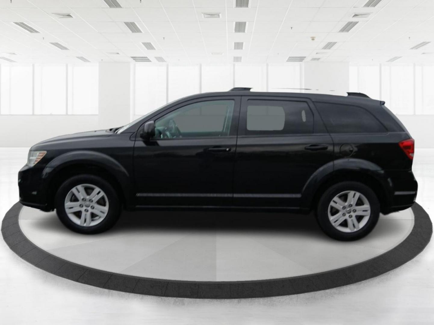 2012 Brilliant Black Crystal Pearl Dodge Journey SXT (3C4PDCBB6CT) with an 2.4L L6 DOHC 16V engine, 4-Speed Automatic transmission, located at 8750 N County Rd 25A, Piqua, OH, 45356, (937) 908-9800, 40.164391, -84.232513 - Photo#5