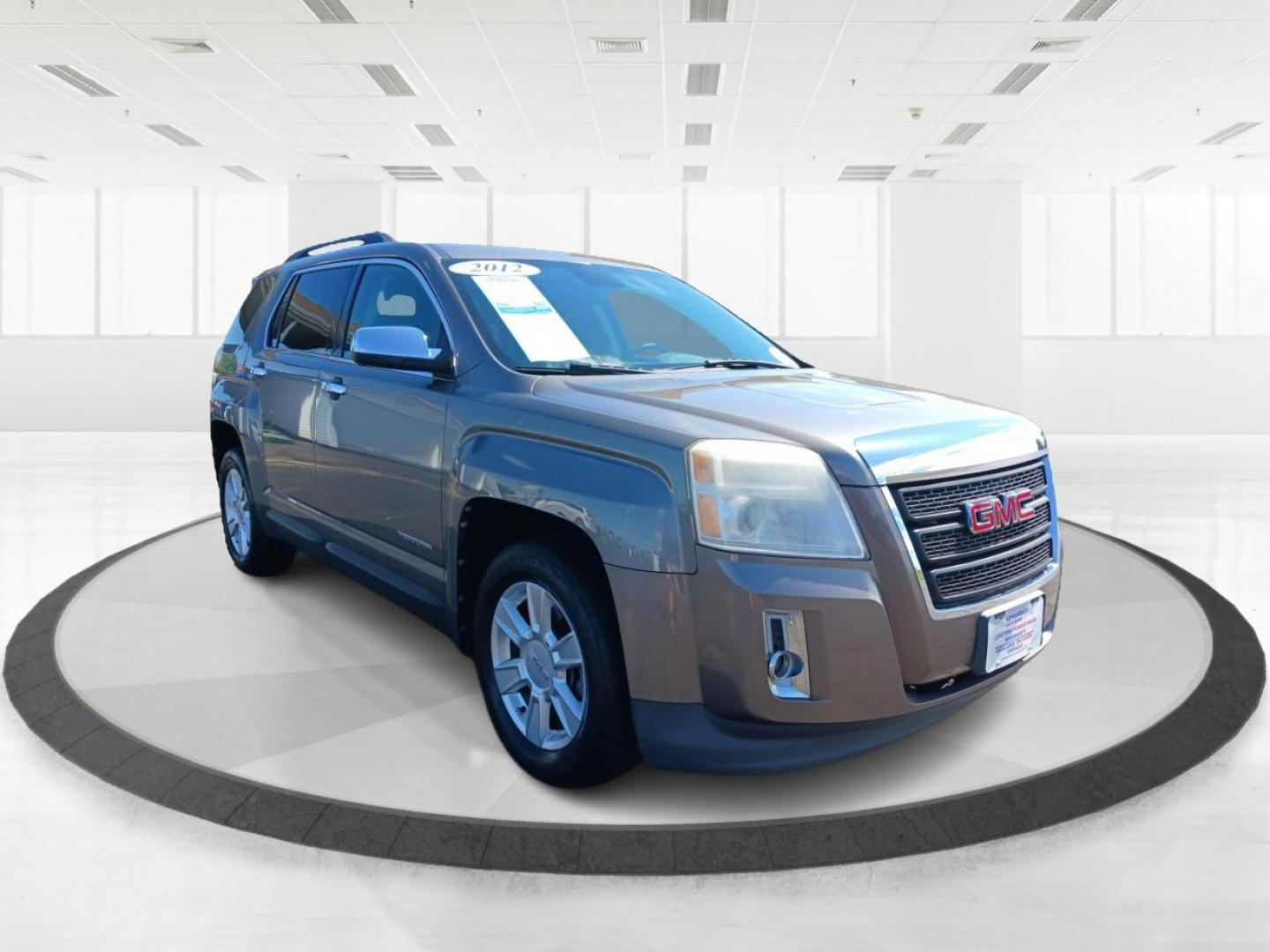 2012 Gray GMC Terrain (2GKFLTEK4C6) with an 2.4L L4 DOHC 16V FFV engine, 6-Speed Automatic transmission, located at 1951 S Dayton Lakeview Rd., New Carlisle, OH, 45344, (937) 908-9800, 39.890999, -84.050255 - Photo#0