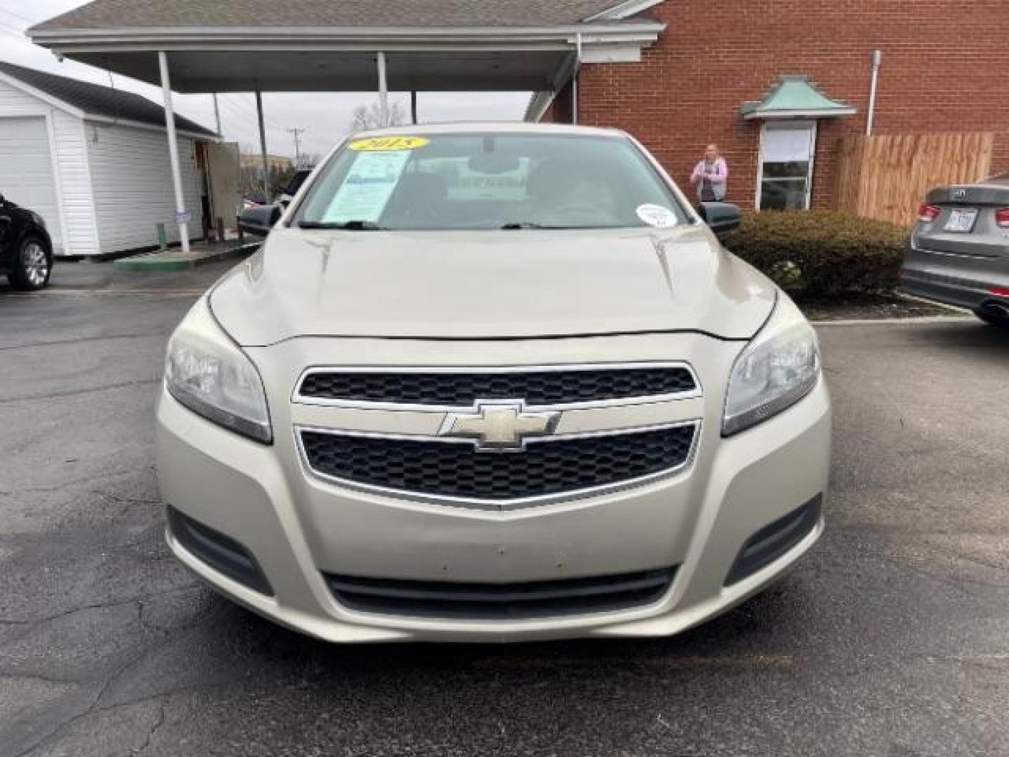 2013 Champagne Silver Metallic Chevrolet Malibu LS (1G11B5SA1DF) with an 2.5L L4 DOHC 16V engine, 6-Speed Automatic transmission, located at 1230 East Main St, Xenia, OH, 45385, (937) 908-9800, 39.688026, -83.910172 - Photo#5