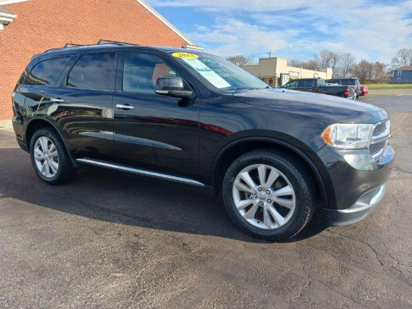 2013 Brilliant Black Crystal Pearl Dodge Durango Crew AWD (1C4RDJDG9DC) with an 3.6L V6 DOHC 24V engine, 5-Speed Automatic transmission, located at 1230 East Main St, Xenia, OH, 45385, (937) 908-9800, 39.688026, -83.910172 - Photo#0