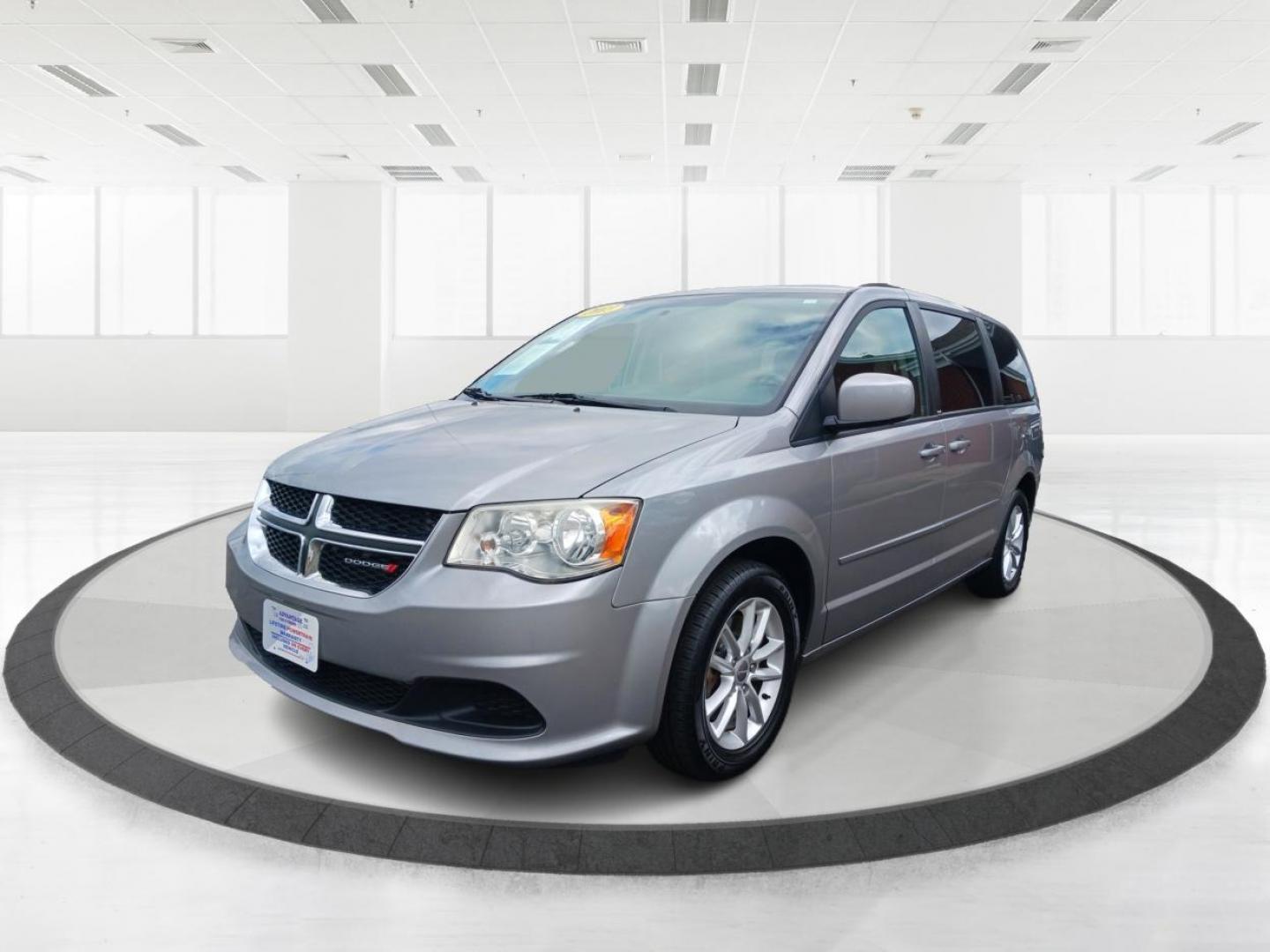 2013 Maximum Steel Metallic Dodge Grand Caravan SXT (2C4RDGCGXDR) with an 3.6L V6 DOHC 24V engine, 6-Speed Automatic transmission, located at 1230 East Main St, Xenia, OH, 45385, (937) 908-9800, 39.688026, -83.910172 - Photo#7