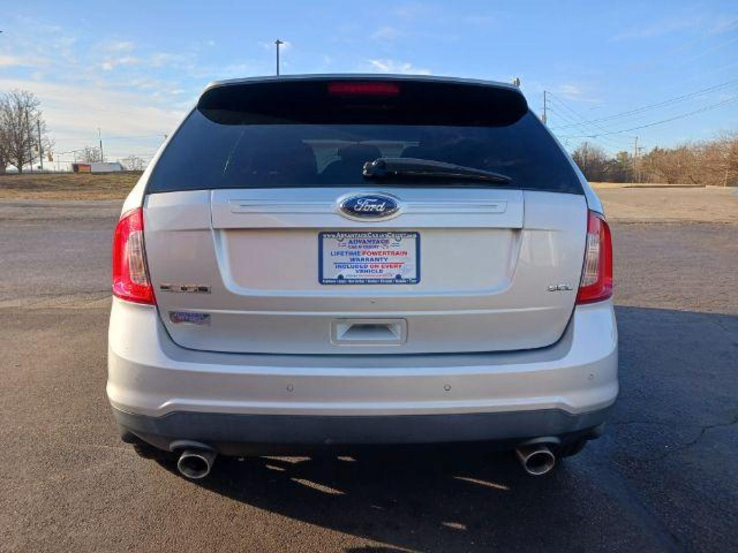 2013 Ingot Silver Metallic Ford Edge SEL FWD (2FMDK3JC8DB) with an 3.5L V6 DOHC 24V engine, 6-Speed Automatic transmission, located at 4508 South Dixie Dr, Moraine, OH, 45439, (937) 908-9800, 39.689976, -84.218452 - Photo#10