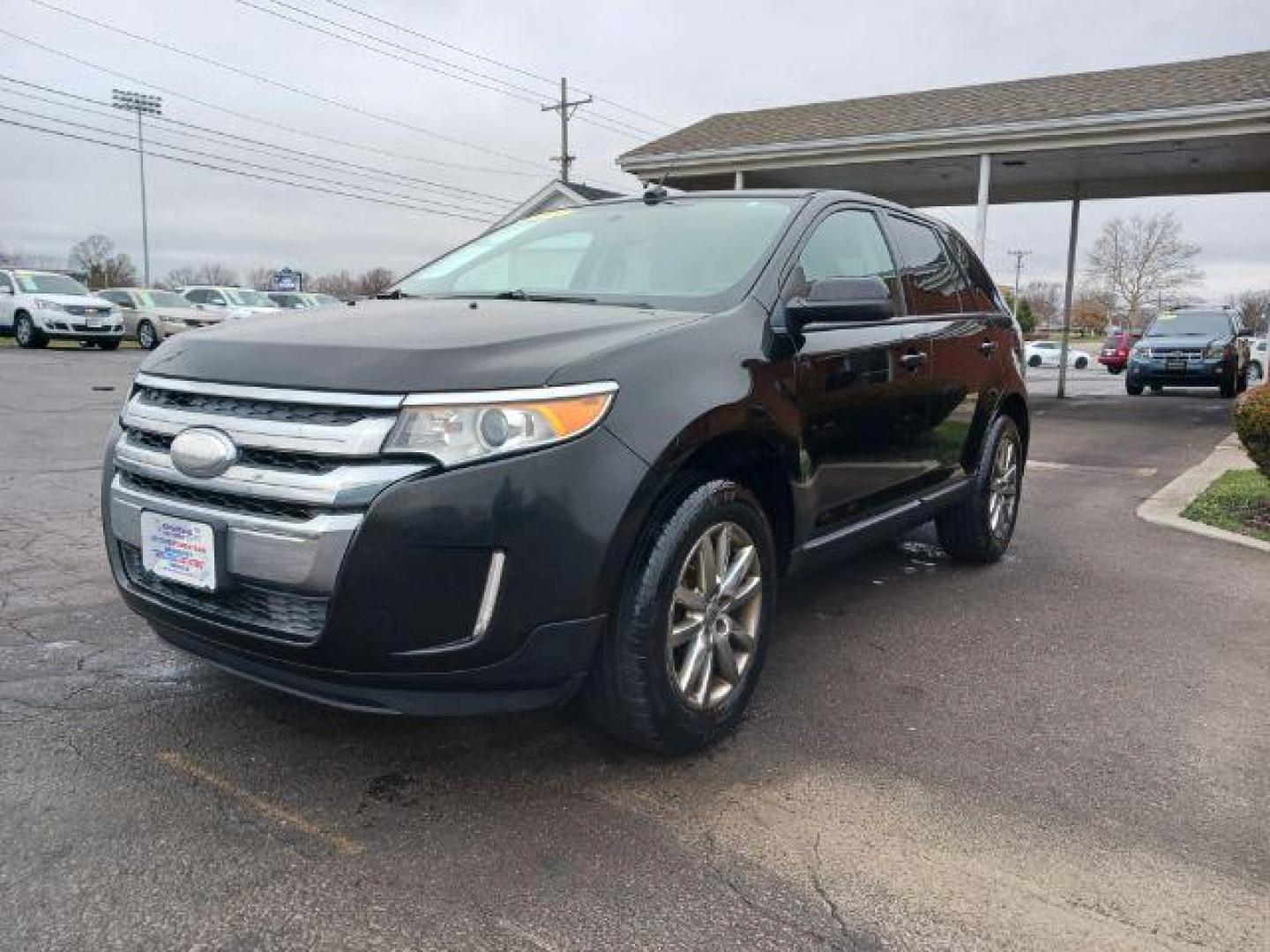 2013 Tuxedo Black Metallic Ford Edge SEL AWD (2FMDK4JC4DB) with an 3.5L V6 DOHC 24V engine, 6-Speed Automatic transmission, located at 4508 South Dixie Dr, Moraine, OH, 45439, (937) 908-9800, 39.689976, -84.218452 - Photo#2