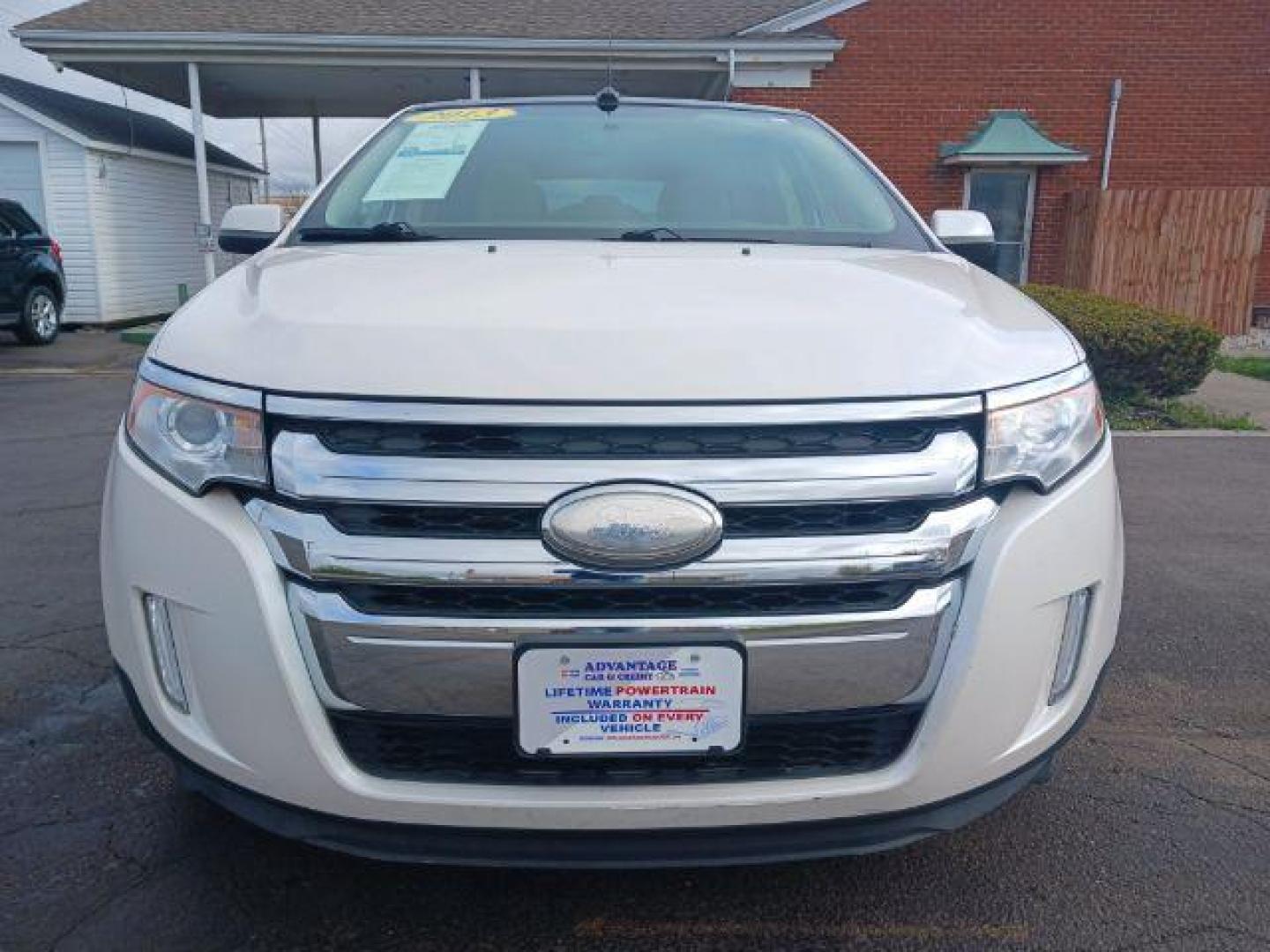 2013 White Platinum Tricoat Metallic Ford Edge Limited FWD (2FMDK3K96DB) with an 2.0L L4 DOHC 16V engine, 6-Speed Automatic transmission, located at 1099 N County Rd 25A , Troy, OH, 45373, (937) 908-9800, 40.057079, -84.212883 - Photo#4