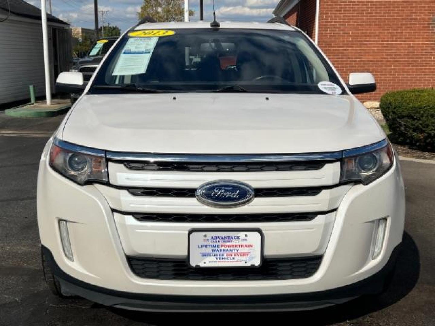 2013 White Platinum Tricoat Metallic Ford Edge SEL FWD (2FMDK3JC1DB) with an 3.5L V6 DOHC 24V engine, 6-Speed Automatic transmission, located at 1951 S Dayton Lakeview Rd., New Carlisle, OH, 45344, (937) 908-9800, 39.890999, -84.050255 - Photo#1