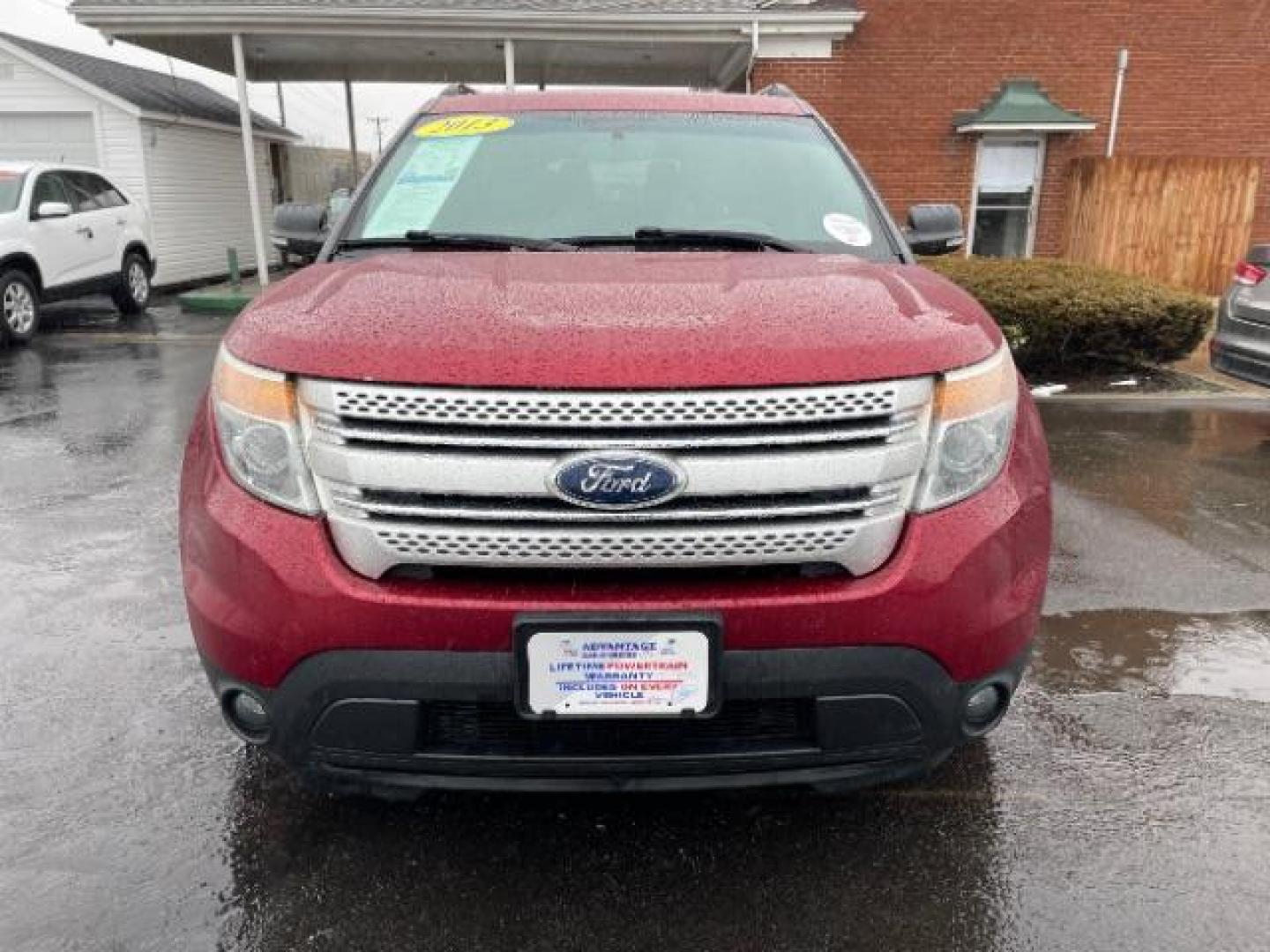 2013 Ruby Red Metallic Ford Explorer XLT 4WD (1FM5K8D83DG) with an 3.5L V6 DOHC 24V engine, 6-Speed Automatic transmission, located at 1099 N County Rd 25A , Troy, OH, 45373, (937) 908-9800, 40.057079, -84.212883 - Photo#5