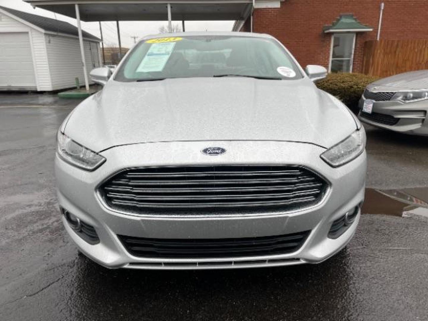 2013 Ingot Silver Ford Fusion SE (3FA6P0HR5DR) with an 1.6L L4 DOHC 16V engine, located at 1099 N County Rd 25A , Troy, OH, 45373, (937) 908-9800, 40.057079, -84.212883 - Photo#2