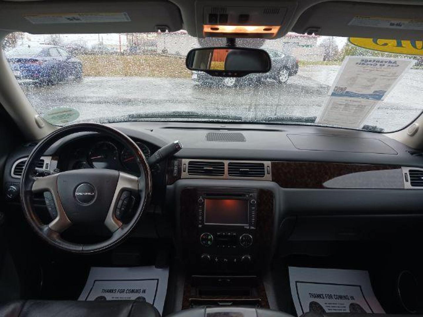 2013 Onyx Black GMC Yukon Denali 4WD (1GKS2EEF7DR) with an 6.2L V8 OHV 16V engine, 6-Speed Automatic transmission, located at 1184 Kauffman Ave, Fairborn, OH, 45324, (937) 908-9800, 39.807072, -84.030914 - Photo#7