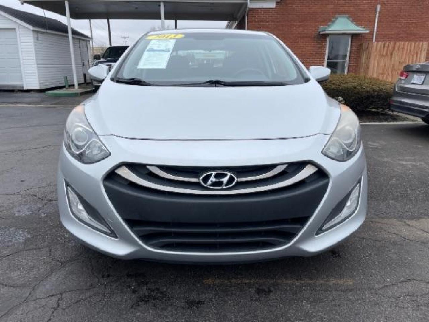 2013 Shimmering Silver Metallic Hyundai Elantra GT A/T (KMHD35LE7DU) with an 1.8L L4 16V DOHC engine, 6-Speed Automatic transmission, located at 1230 East Main St, Xenia, OH, 45385, (937) 908-9800, 39.688026, -83.910172 - Photo#2