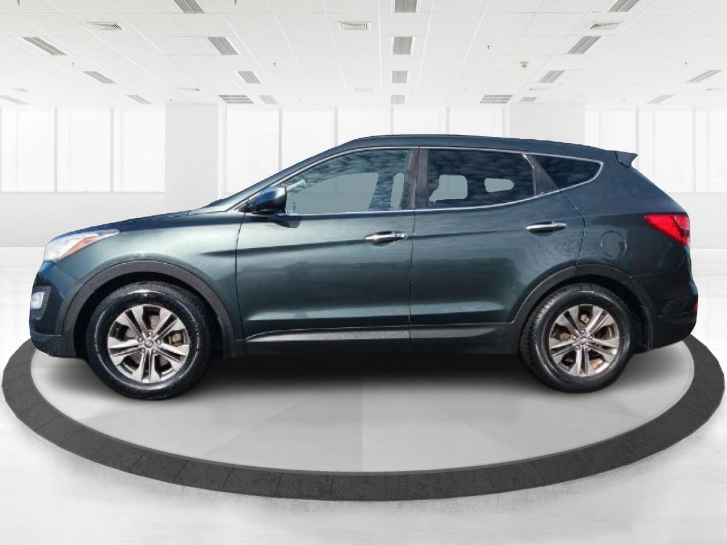 2013 Juniper Green Hyundai Santa Fe (5XYZU3LB8DG) with an 2.4L L4 DOHC 16V engine, 6-Speed Automatic transmission, located at 1230 East Main St, Xenia, OH, 45385, (937) 908-9800, 39.688026, -83.910172 - Photo#3