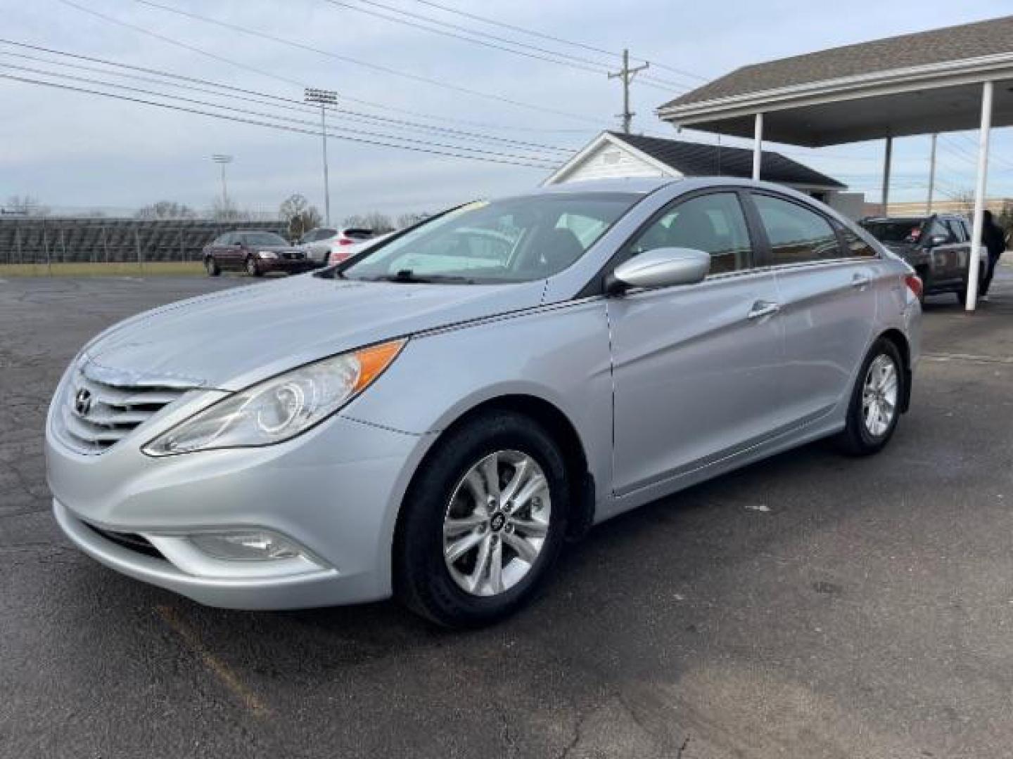 2013 Silver Hyundai Sonata GLS (5NPEB4AC5DH) with an 2.4L L4 DOHC 16V engine, 6-Speed Automatic transmission, located at 1099 N County Rd 25A , Troy, OH, 45373, (937) 908-9800, 40.057079, -84.212883 - Photo#1