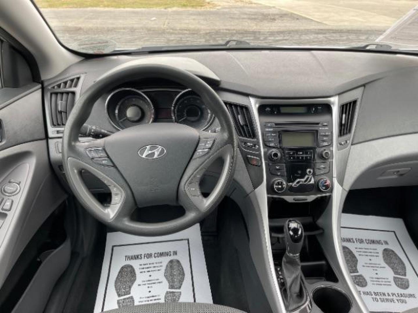 2013 Silver Hyundai Sonata GLS (5NPEB4AC7DH) with an 2.4L L4 DOHC 16V engine, 6-Speed Automatic transmission, located at 4508 South Dixie Dr, Moraine, OH, 45439, (937) 908-9800, 39.689976, -84.218452 - Photo#7