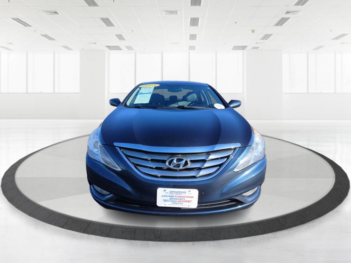 2013 Blue Hyundai Sonata Limited Auto (5NPEC4AC1DH) with an 2.4L L4 DOHC 16V engine, 6-Speed Automatic transmission, located at 8750 N County Rd 25A, Piqua, OH, 45356, (937) 908-9800, 40.164391, -84.232513 - Photo#6