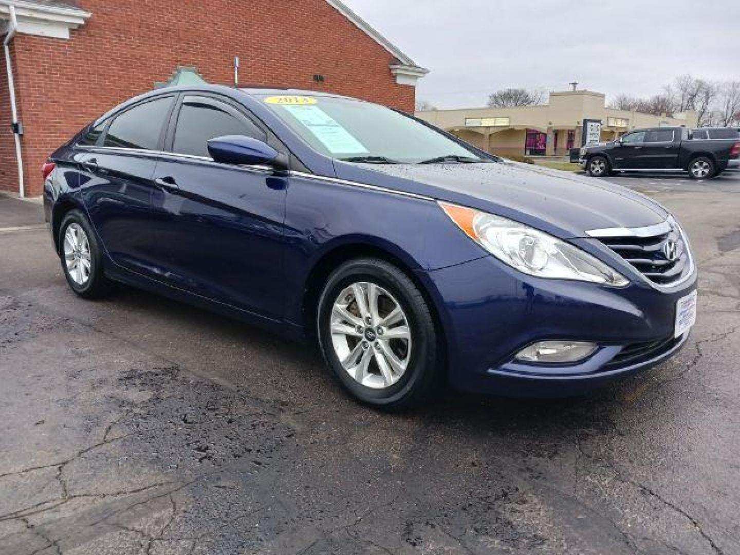 2013 Blue Hyundai Sonata GLS (5NPEB4AC4DH) with an 2.4L L4 DOHC 16V engine, 6-Speed Automatic transmission, located at 401 Woodman Dr, Riverside, OH, 45431, (937) 908-9800, 39.760899, -84.123421 - Photo#0