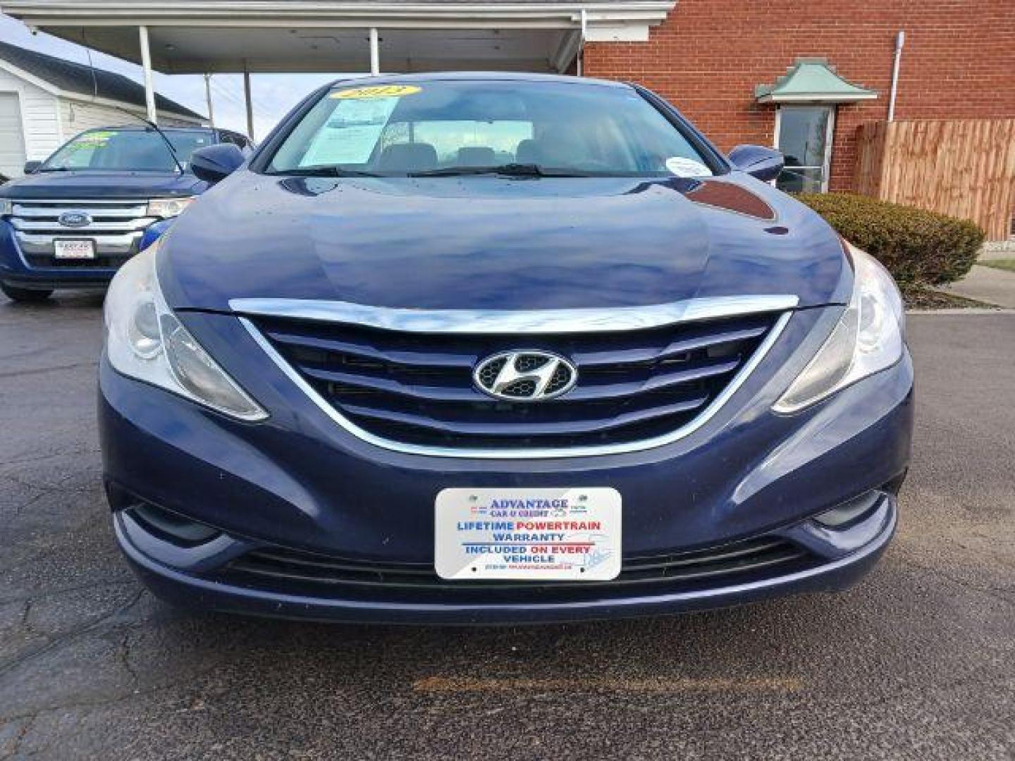 2013 Blue Hyundai Sonata GLS (5NPEB4AC8DH) with an 2.4L L4 DOHC 16V engine, 6-Speed Automatic transmission, located at 1099 N County Rd 25A , Troy, OH, 45373, (937) 908-9800, 40.057079, -84.212883 - Photo#1