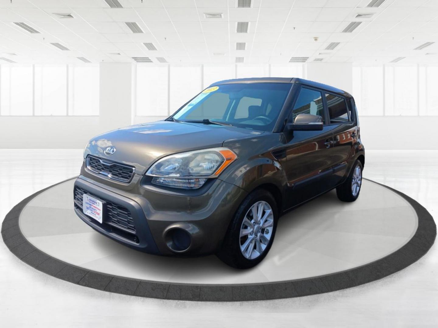 2013 Dune Kia Soul ! (KNDJT2A62D7) with an 2.0L L4 DOHC 16V engine, located at 4508 South Dixie Dr, Moraine, OH, 45439, (937) 908-9800, 39.689976, -84.218452 - Photo#7