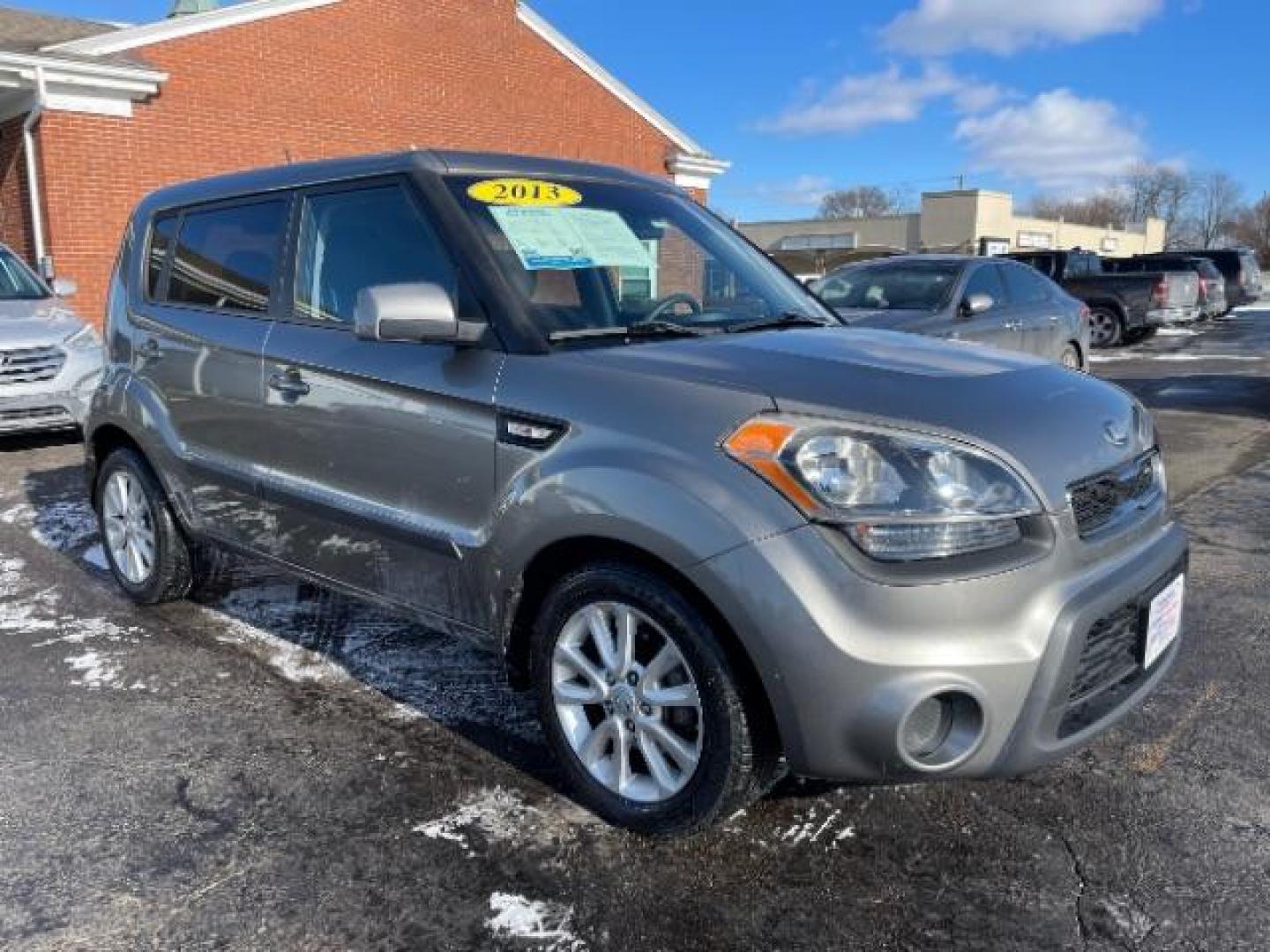 2013 Bright Silver Metallic Kia Soul Base (KNDJT2A57D7) with an 1.6L L4 DOHC 16V engine, 5-Speed Manual transmission, located at 880 E. National Road, Vandalia, OH, 45377, (937) 908-9800, 39.891918, -84.183594 - Photo#0