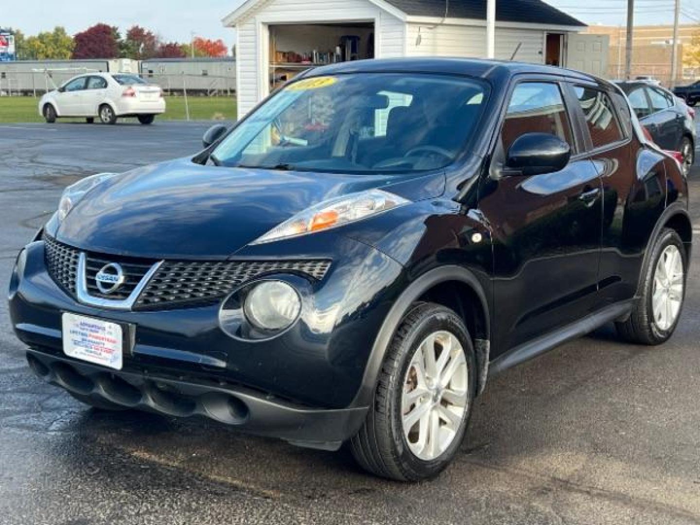 2013 Sapphire Black Nissan Juke S AWD (JN8AF5MV2DT) with an 1.6L L4 DOHC 16V engine, Continuously Variable Transmission transmission, located at 1099 N County Rd 25A , Troy, OH, 45373, (937) 908-9800, 40.057079, -84.212883 - Photo#2