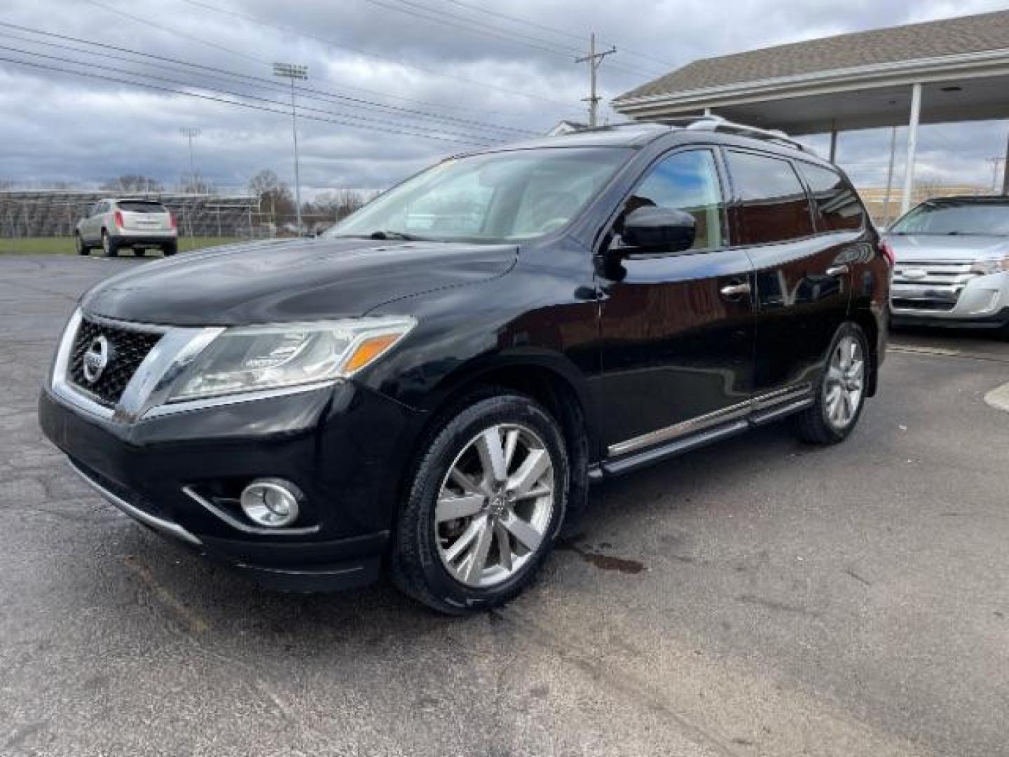 2013 Super Black Nissan Pathfinder Platinum 4WD (5N1AR2MM9DC) with an 3.5L V6 DOHC 24V engine, Continuously Variable Transmission transmission, located at 401 Woodman Dr, Riverside, OH, 45431, (937) 908-9800, 39.760899, -84.123421 - Photo#1