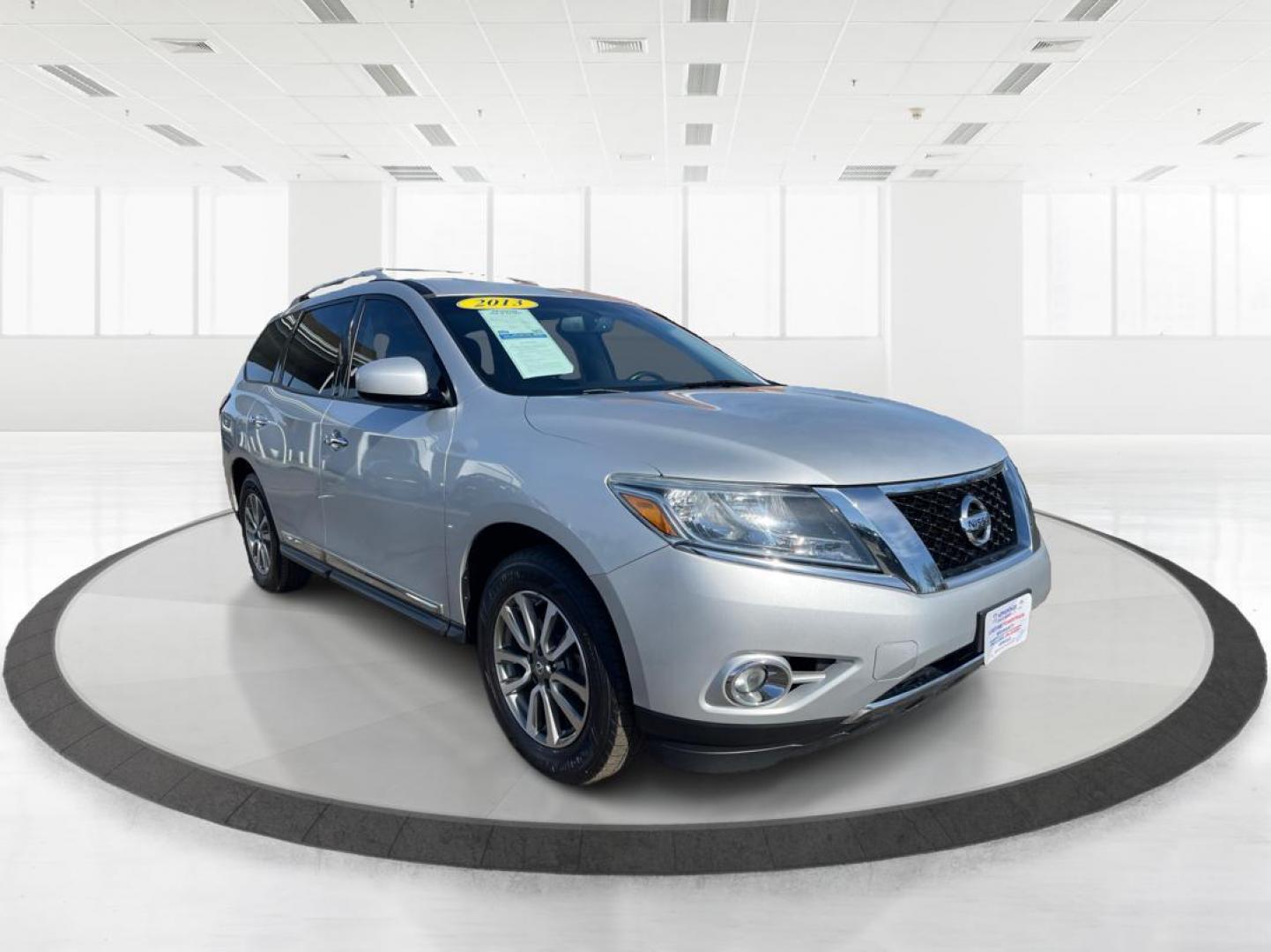 2013 Nissan Pathfinder SL (5N1AR2MM1DC) with an Other engine, located at 1184 Kauffman Ave, Fairborn, OH, 45324, (937) 908-9800, 39.807072, -84.030914 - Photo#0