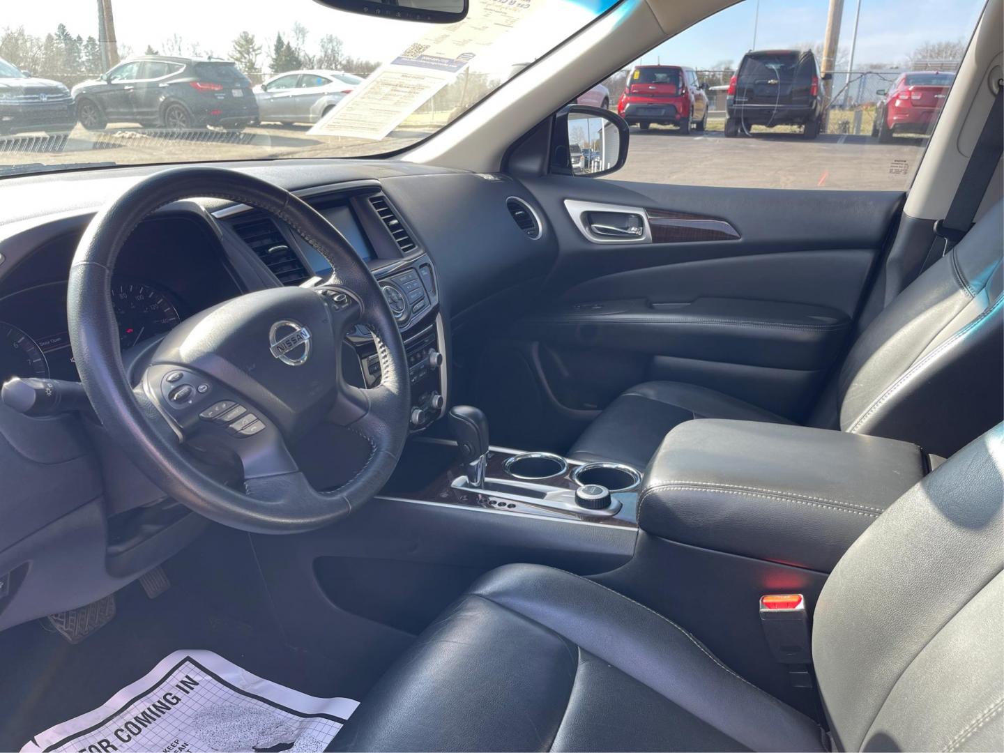 2013 Nissan Pathfinder SL (5N1AR2MM1DC) with an Other engine, located at 1184 Kauffman Ave, Fairborn, OH, 45324, (937) 908-9800, 39.807072, -84.030914 - Photo#8