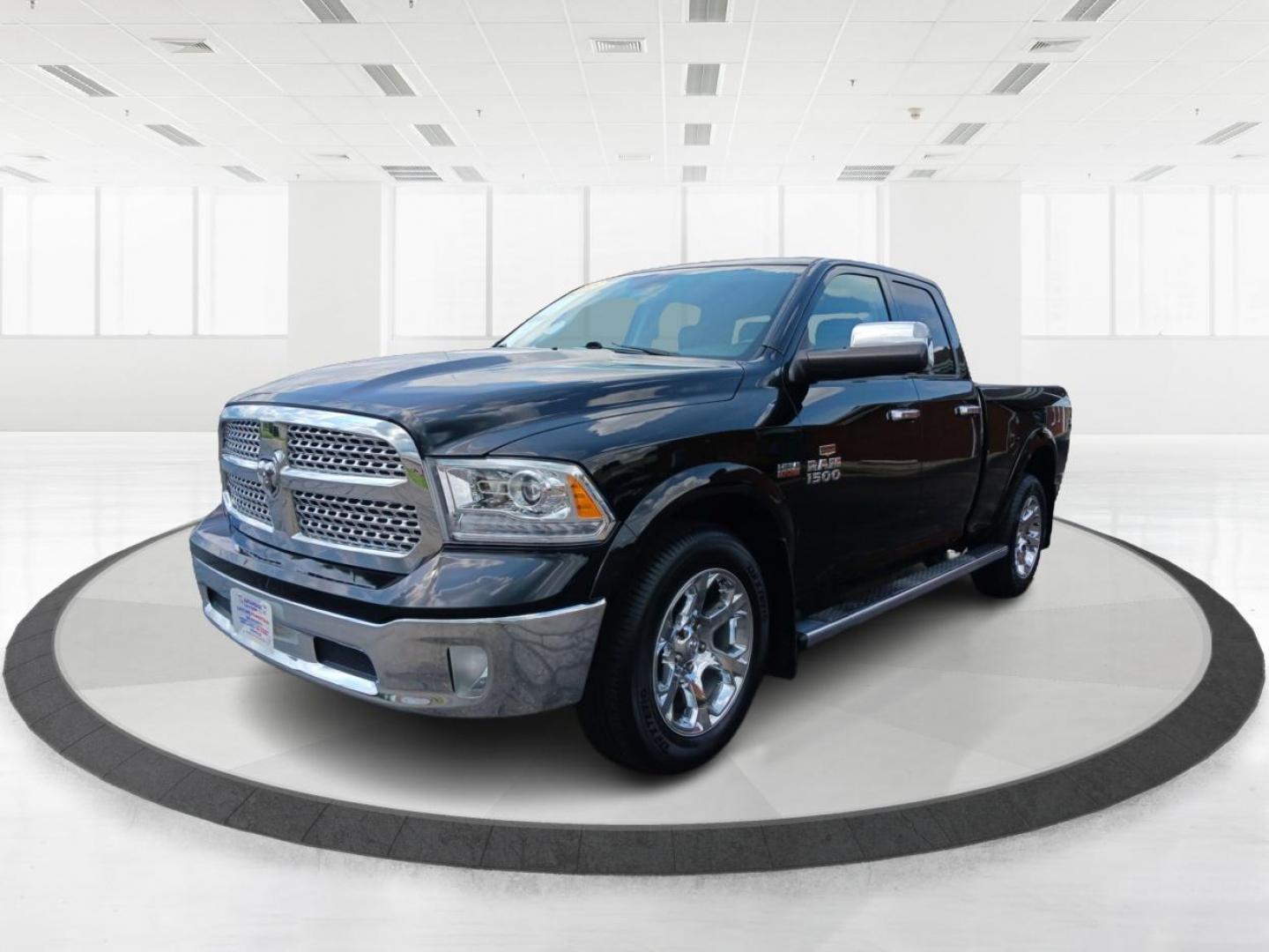 2013 Black RAM 1500 (1C6RR7JT5DS) with an 5.7L V8 OHV 16V engine, 6-Speed Automatic transmission, located at 1230 East Main St, Xenia, OH, 45385, (937) 908-9800, 39.688026, -83.910172 - Photo#7