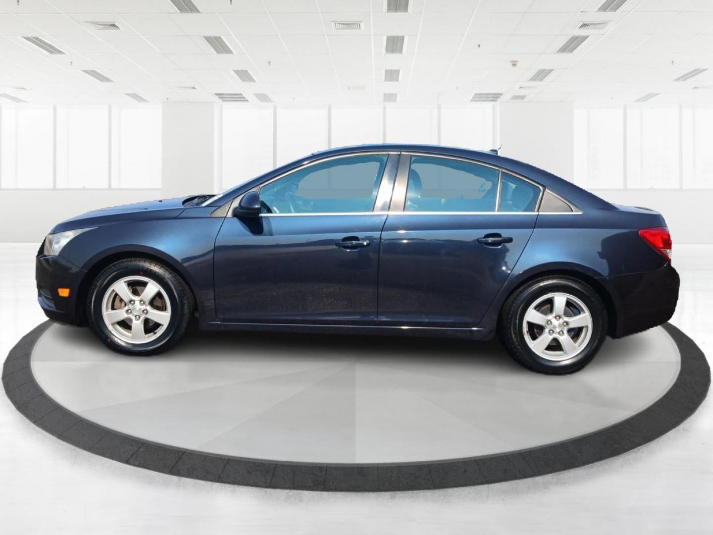 2014 Blue Ray Metallic Chevrolet Cruze 1LT Auto (1G1PC5SB6E7) with an 1.4L L4 DOHC 16V TURBO engine, 6-Speed Automatic transmission, located at 4508 South Dixie Dr, Moraine, OH, 45439, (937) 908-9800, 39.689976, -84.218452 - Photo#5