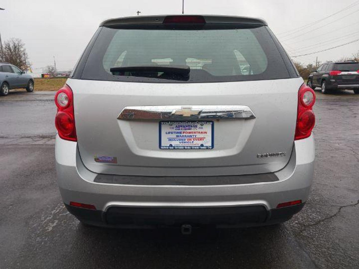 2014 Silver Ice Metallic Chevrolet Equinox LS 2WD (2GNALAEKXE6) with an 2.4L L4 DOHC 16V FFV engine, 6-Speed Automatic transmission, located at 1951 S Dayton Lakeview Rd., New Carlisle, OH, 45344, (937) 908-9800, 39.890999, -84.050255 - Photo#5