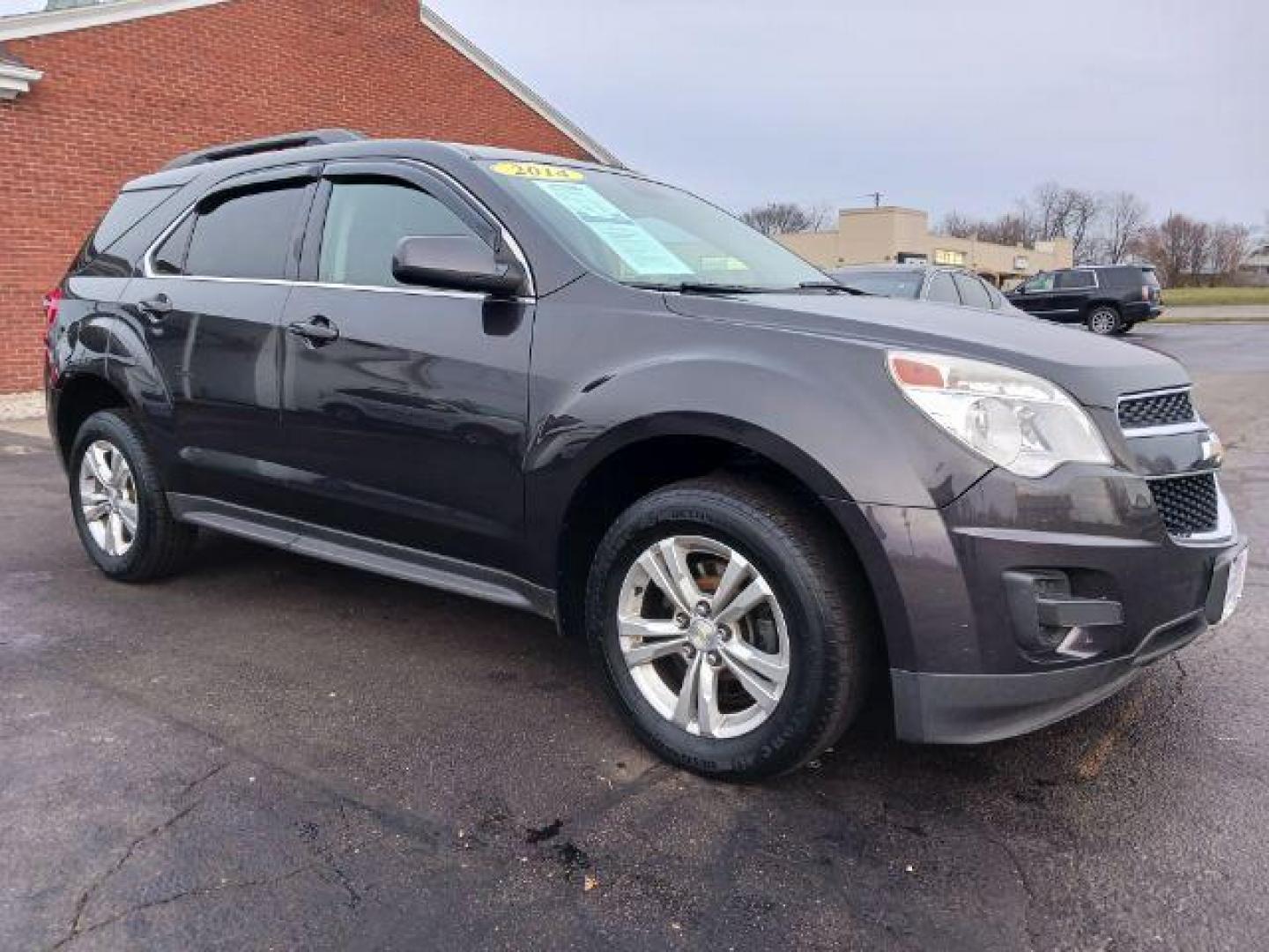 2014 Ashen Gray Metallic Chevrolet Equinox 1LT AWD (2GNFLFEK9E6) with an 2.4L L4 DOHC 16V FFV engine, 6-Speed Automatic transmission, located at 880 E. National Road, Vandalia, OH, 45377, (937) 908-9800, 39.891918, -84.183594 - Photo#0