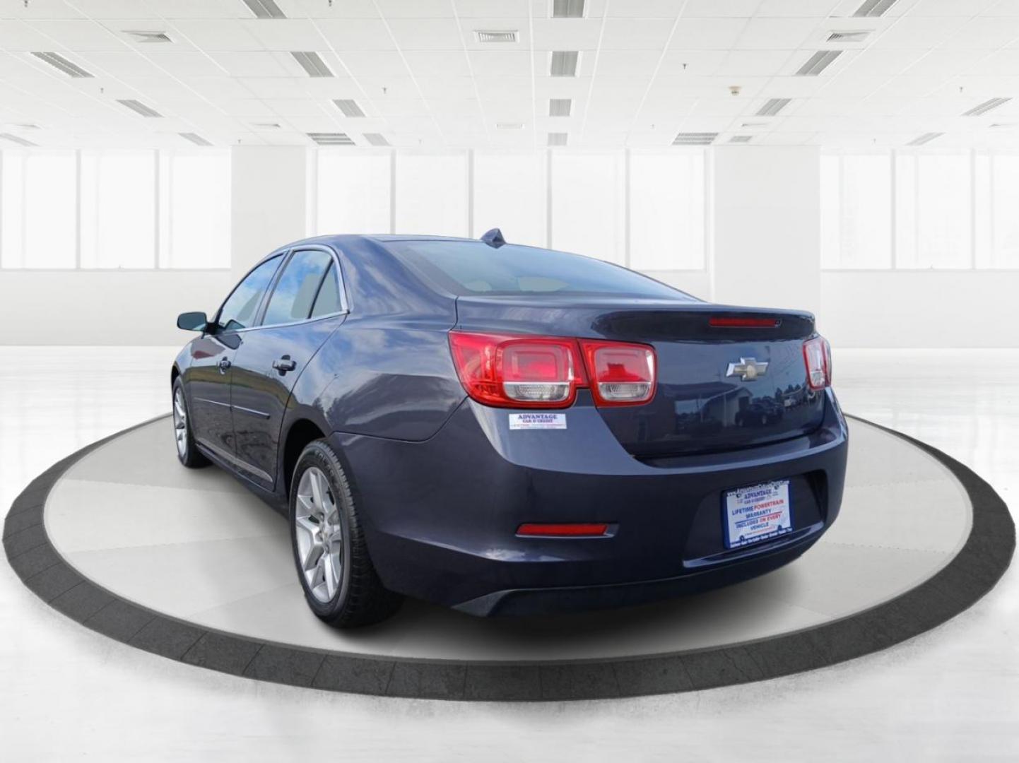 2014 Atlantis Blue Metallic Chevrolet Malibu 1LT (1G11C5SL5EF) with an 2.5L L4 DOHC 16V engine, 6-Speed Automatic transmission, located at 1099 N County Rd 25A , Troy, OH, 45373, (937) 908-9800, 40.057079, -84.212883 - Photo#4