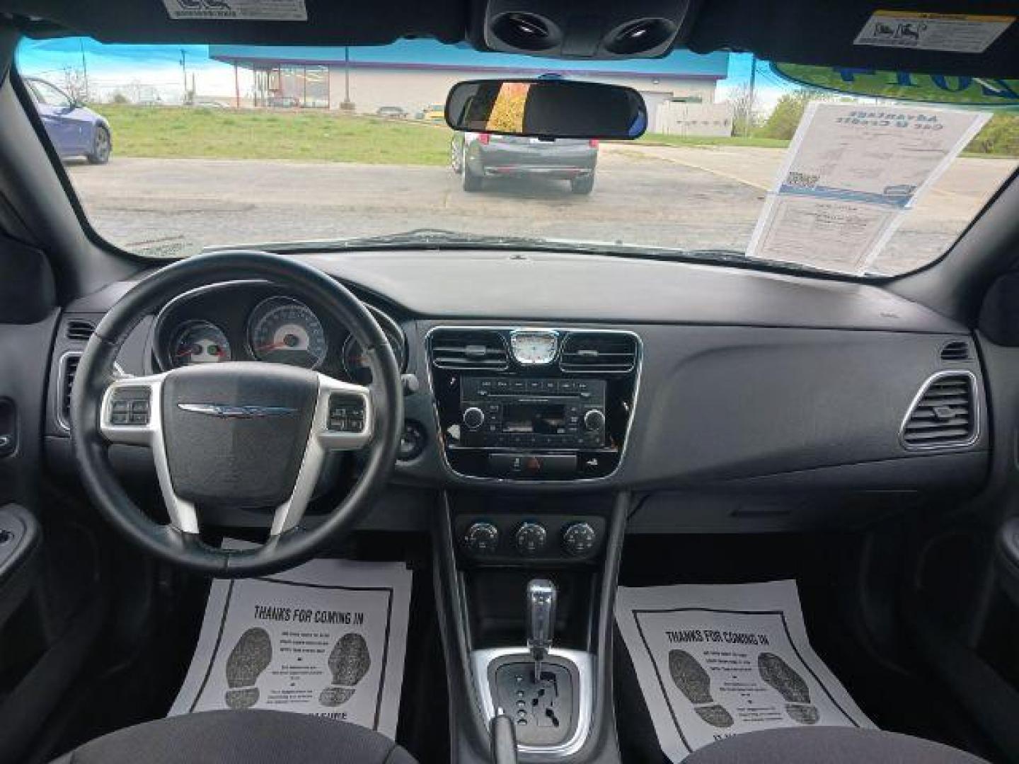 2014 Bright White Clearcoat Chrysler 200 Touring (1C3CCBBG1EN) with an 3.6L V6 DOHC 24V FFV engine, 6-Speed Automatic transmission, located at 1951 S Dayton Lakeview Rd., New Carlisle, OH, 45344, (937) 908-9800, 39.890999, -84.050255 - Photo#7