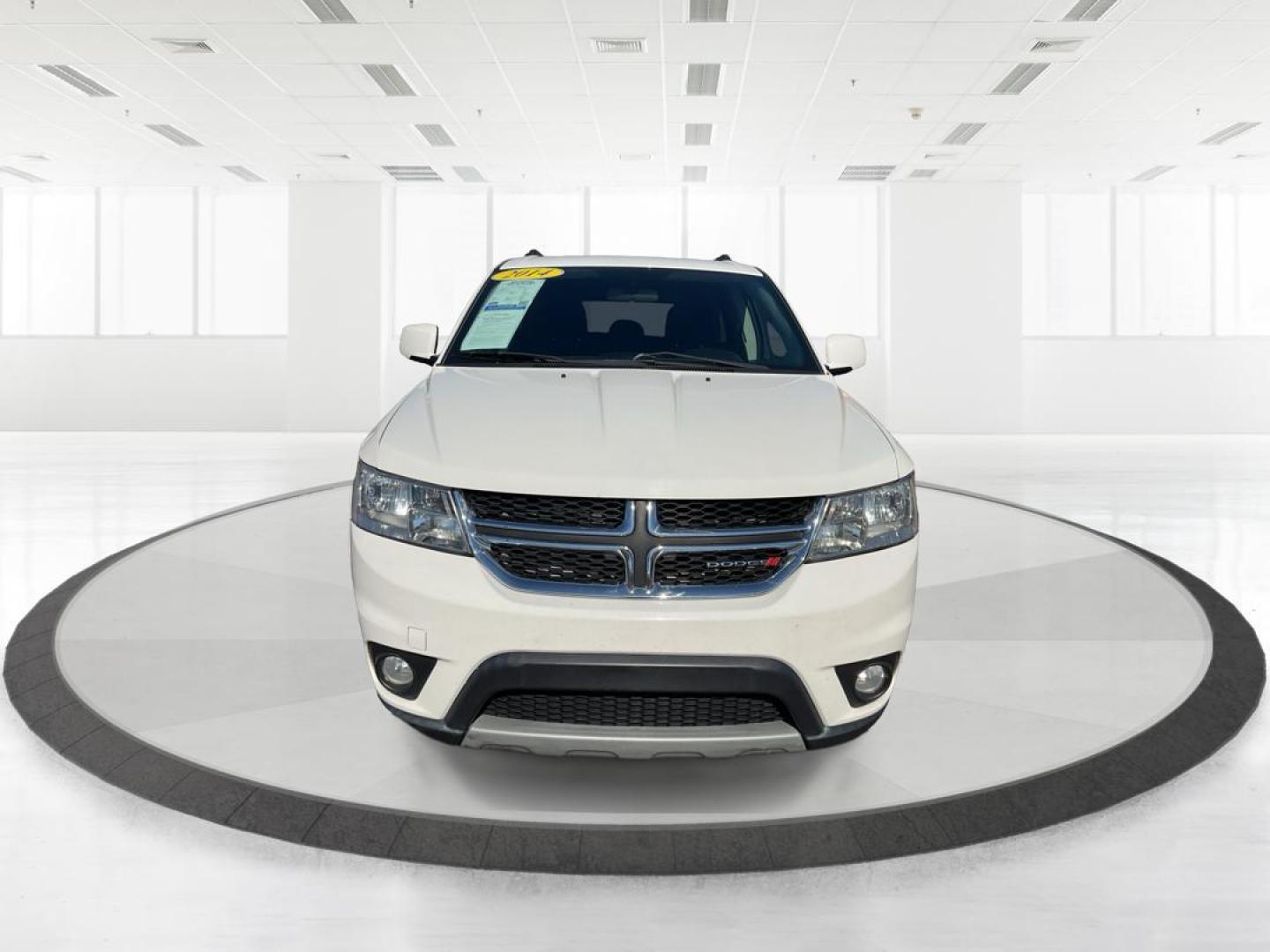 2014 Pearl White Tri-Coat Dodge Journey SXT (3C4PDCBG0ET) with an 3.6L V6 DOHC 24V engine, 6-Speed Automatic transmission, located at 8750 N County Rd 25A, Piqua, OH, 45356, (937) 908-9800, 40.164391, -84.232513 - Photo#6