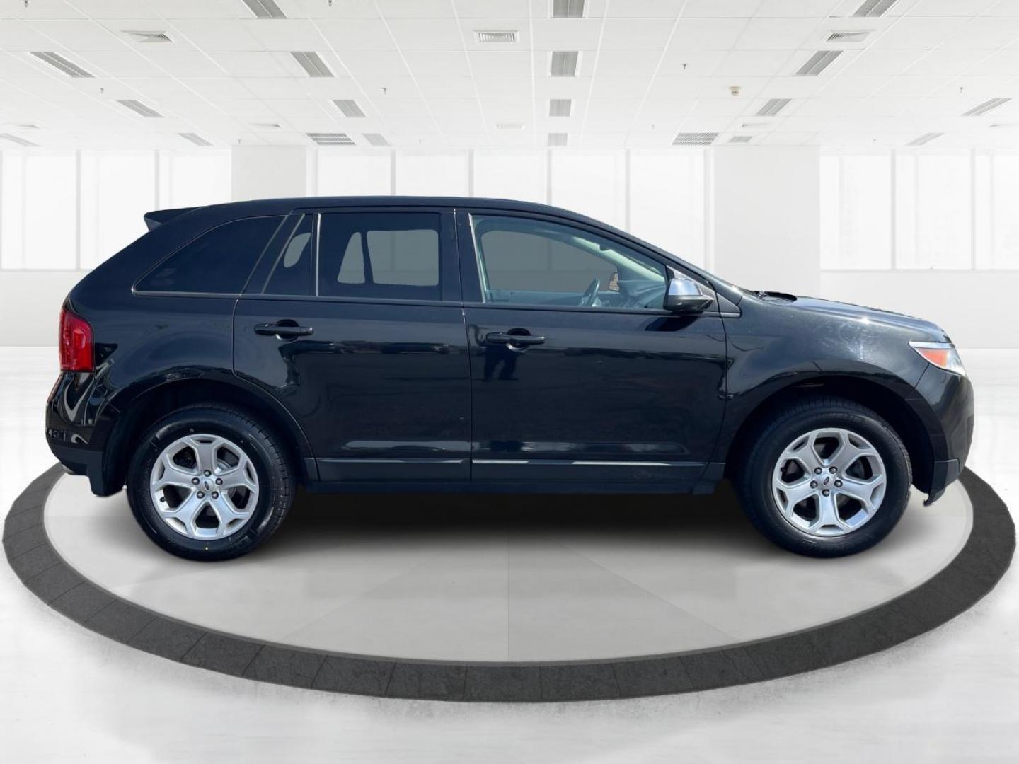 2014 Tuxedo Black Metallic Ford Edge SEL AWD (2FMDK4JC6EB) with an 3.5L V6 DOHC 24V engine, 6-Speed Automatic transmission, located at 4508 South Dixie Dr, Moraine, OH, 45439, (937) 908-9800, 39.689976, -84.218452 - Photo#1