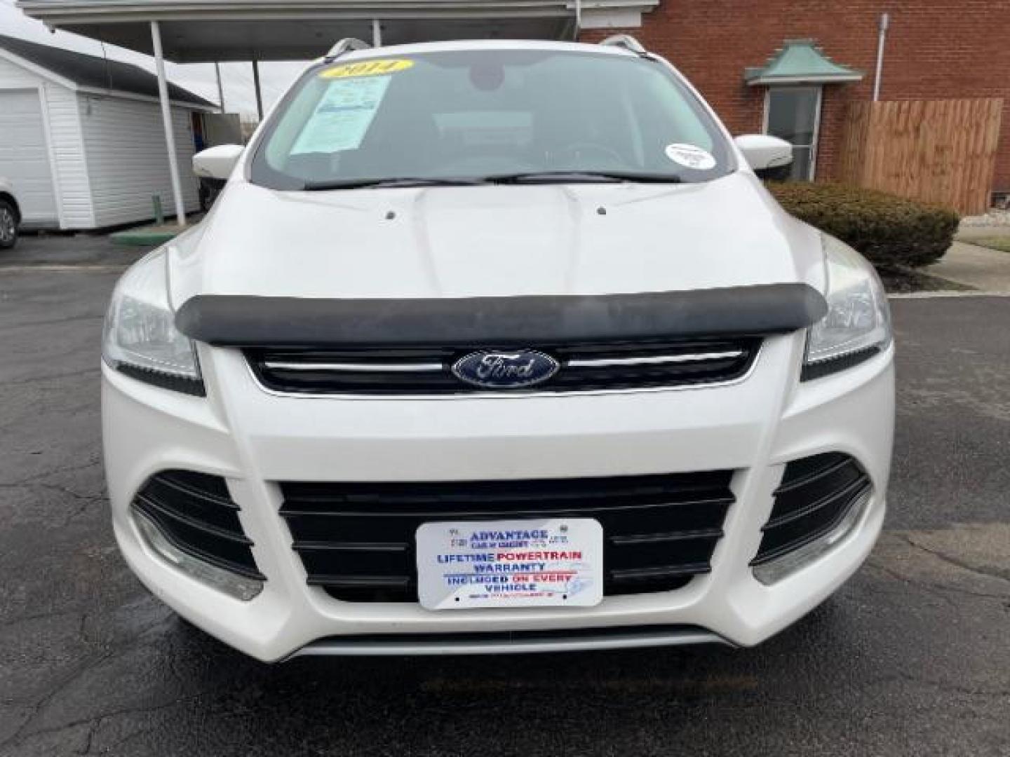 2014 White Platinum Tricoat Ford Escape Titanium 4WD (1FMCU9J95EU) with an 2.0L L4 DOHC 16V engine, 6-Speed Automatic transmission, located at 1184 Kauffman Ave, Fairborn, OH, 45324, (937) 908-9800, 39.807072, -84.030914 - Photo#3