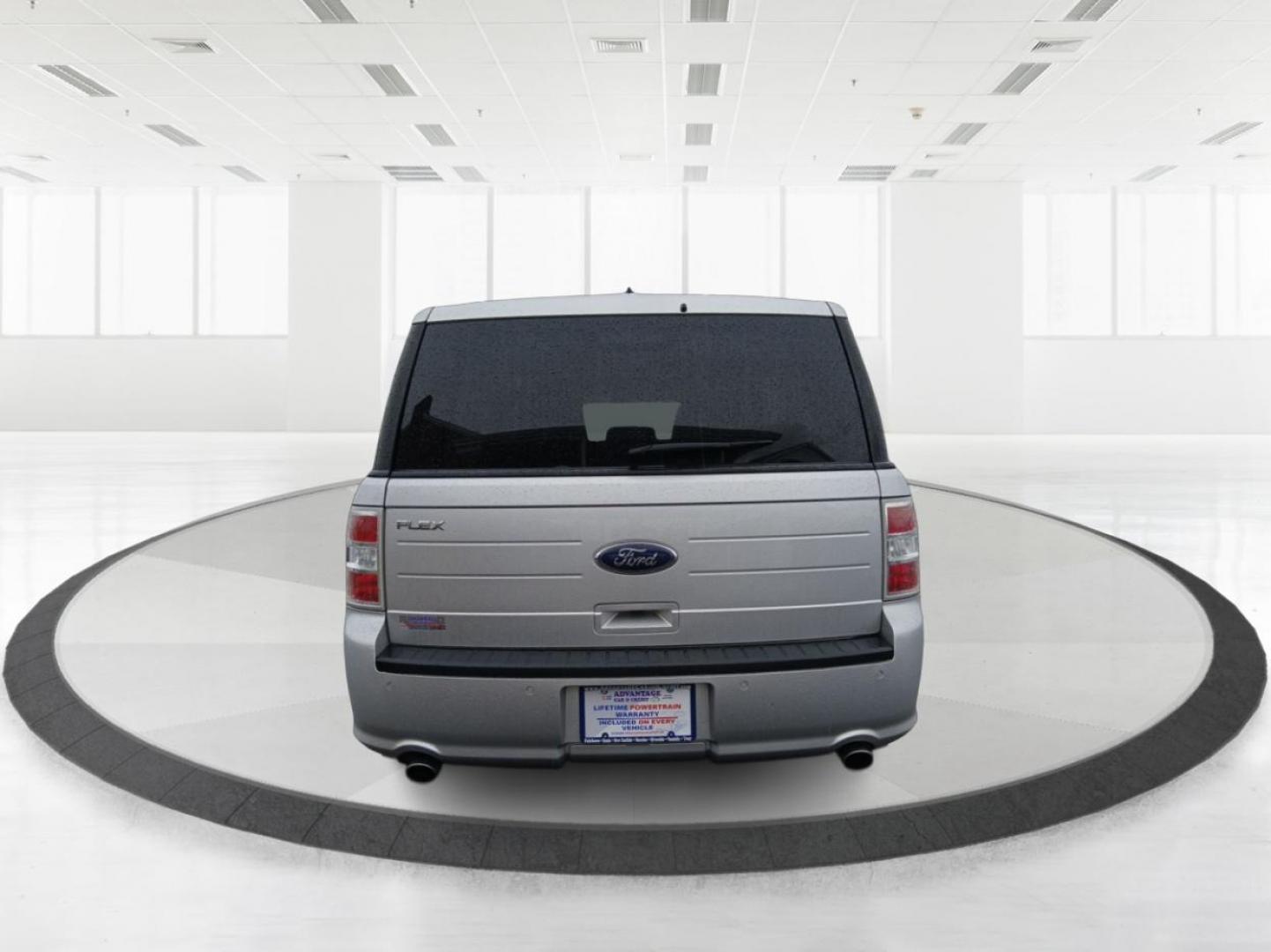 2014 Ford Flex SE FWD (2FMGK5B8XEB) with an 3.5L V6 DOHC 24V engine, 6-Speed Automatic Overdrive transmission, located at 8750 N County Rd 25A, Piqua, OH, 45356, (937) 908-9800, 40.164391, -84.232513 - Third Row - Photo#3