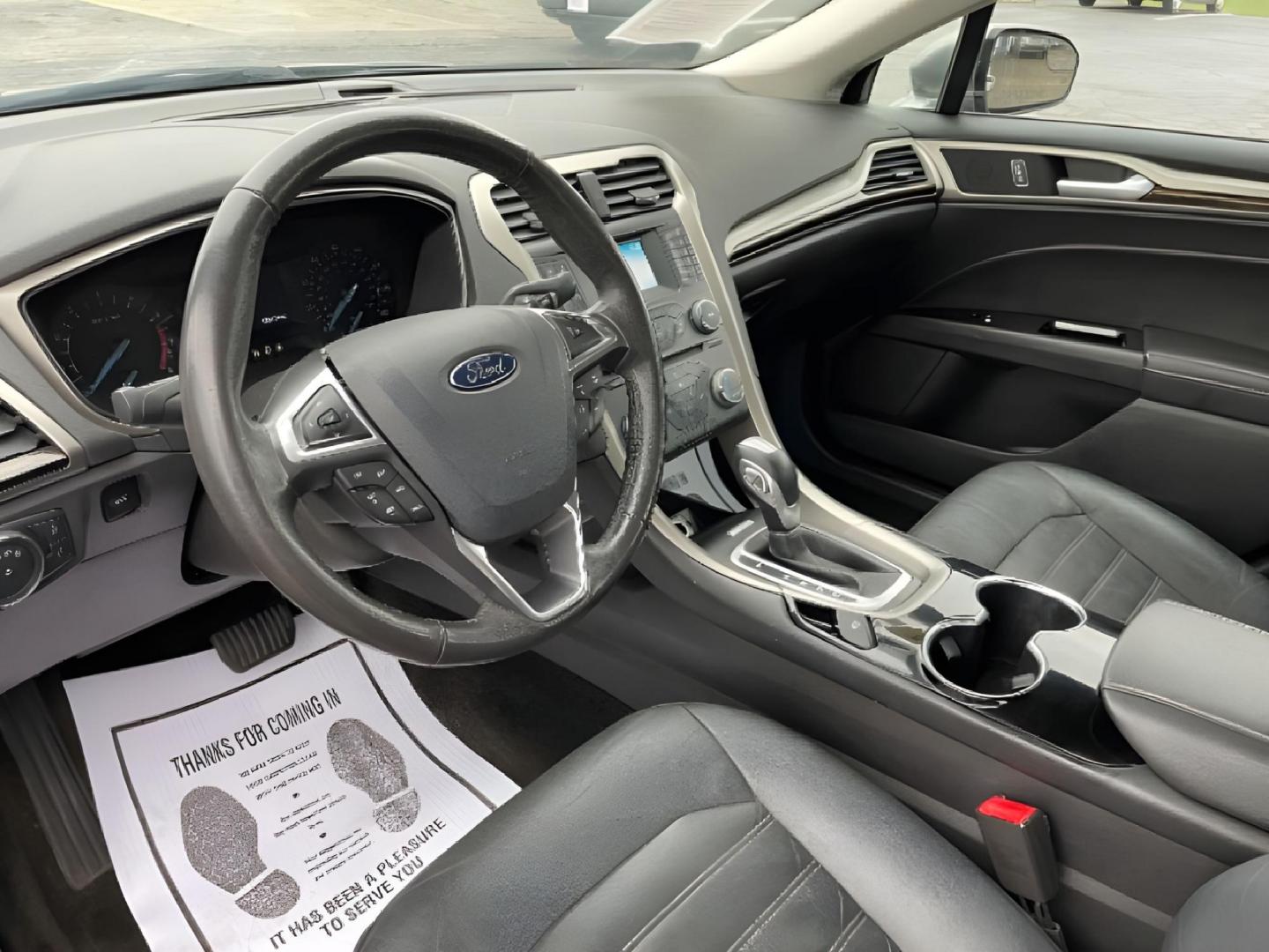 2014 Sterling Gray Ford Fusion (3FA6P0HD5ER) with an 1.5L L4 DOHC 16V engine, located at 401 Woodman Dr, Riverside, OH, 45431, (937) 908-9800, 39.760899, -84.123421 - Photo#3