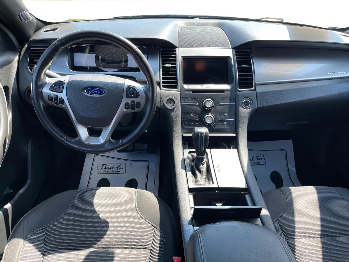 2014 Sterling Gray Metallic Ford Taurus (1FAHP2E80EG) with an 3.5L V6 DOHC 24V engine, 6-Speed Automatic transmission, located at 1230 East Main St, Xenia, OH, 45385, (937) 908-9800, 39.688026, -83.910172 - Photo#20