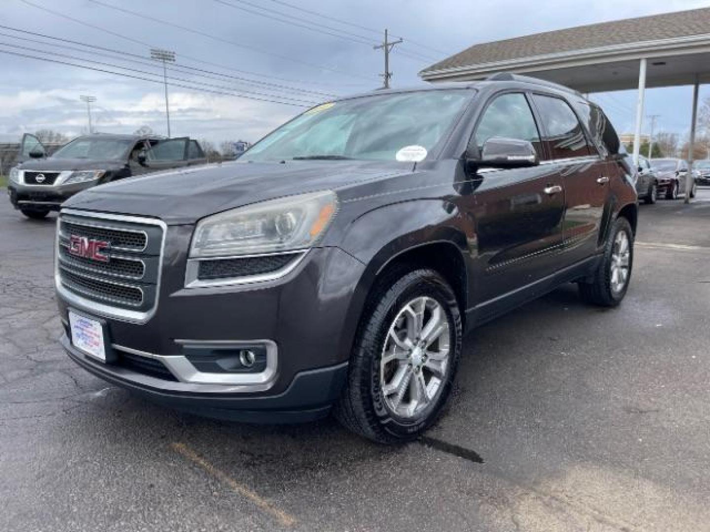 2014 Cyber Gray Metallic GMC Acadia SLT-1 FWD (1GKKRRKD1EJ) with an 3.6L V6 DOHC 24V engine, 6-Speed Automatic transmission, located at 1951 S Dayton Lakeview Rd., New Carlisle, OH, 45344, (937) 908-9800, 39.890999, -84.050255 - Photo#1